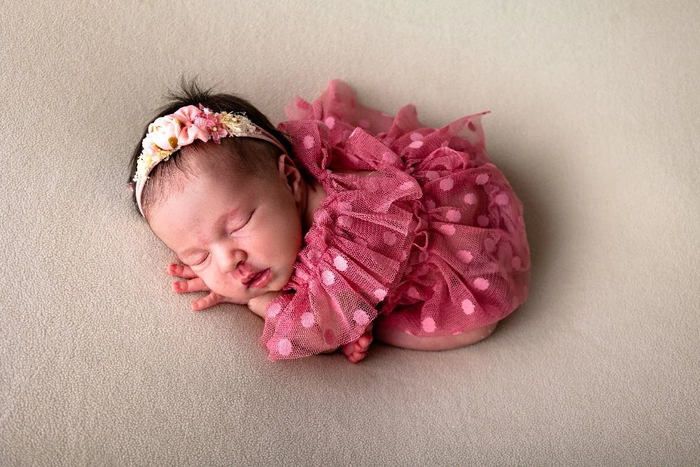 photo studio femme nouveau né (124).jpg