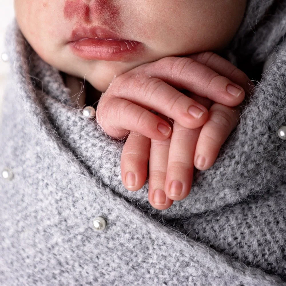 photo studio femme nouveau né (129).jpg