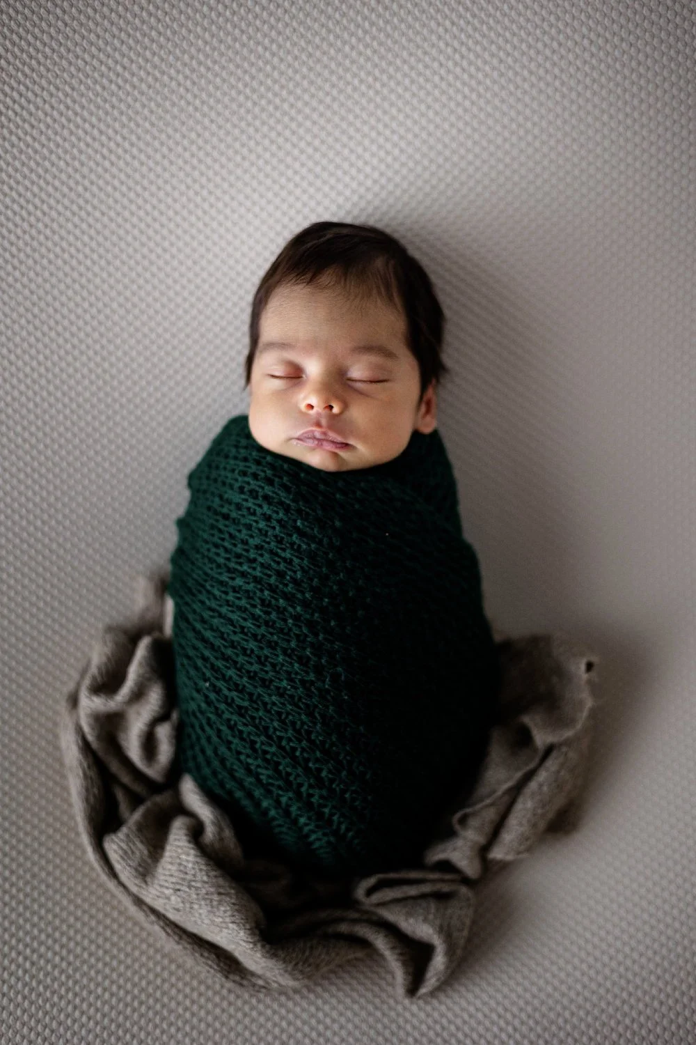 photo studio femme nouveau né (123).jpg