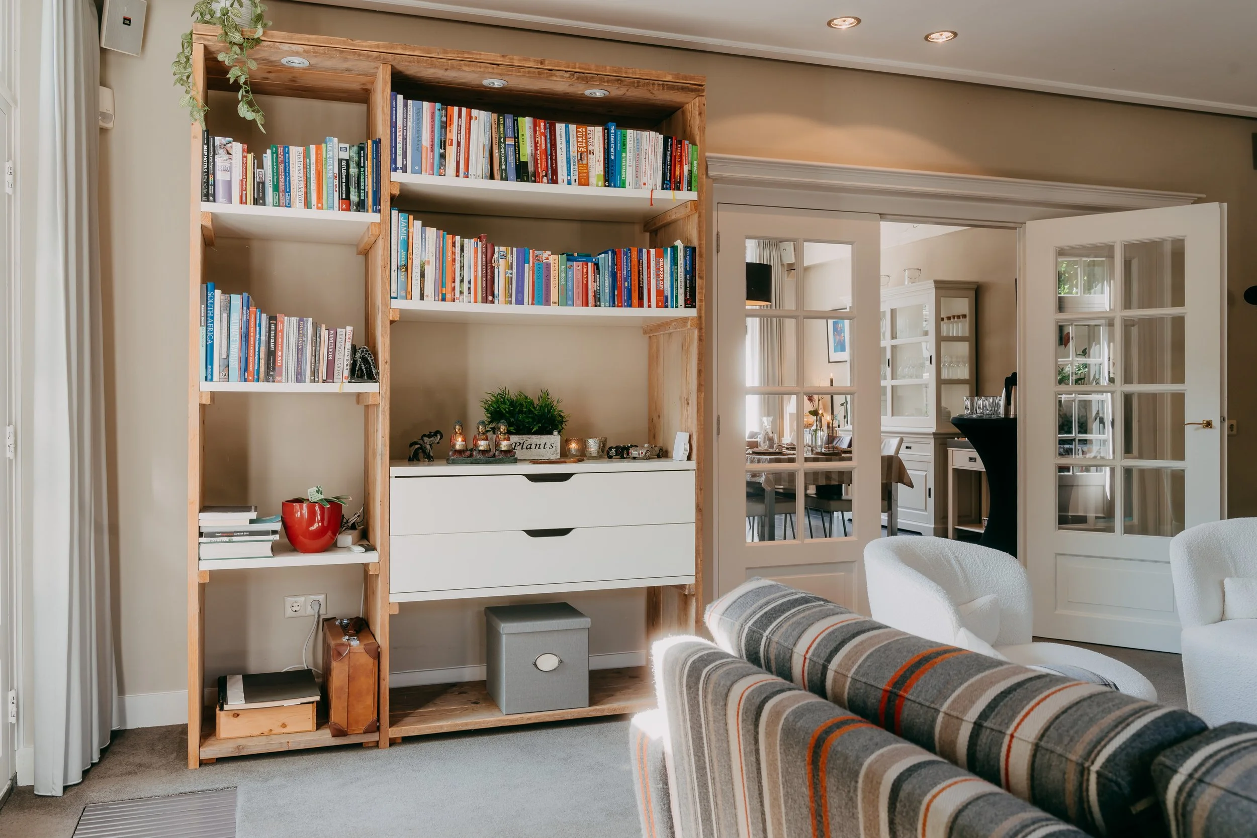 Lounge met open haard