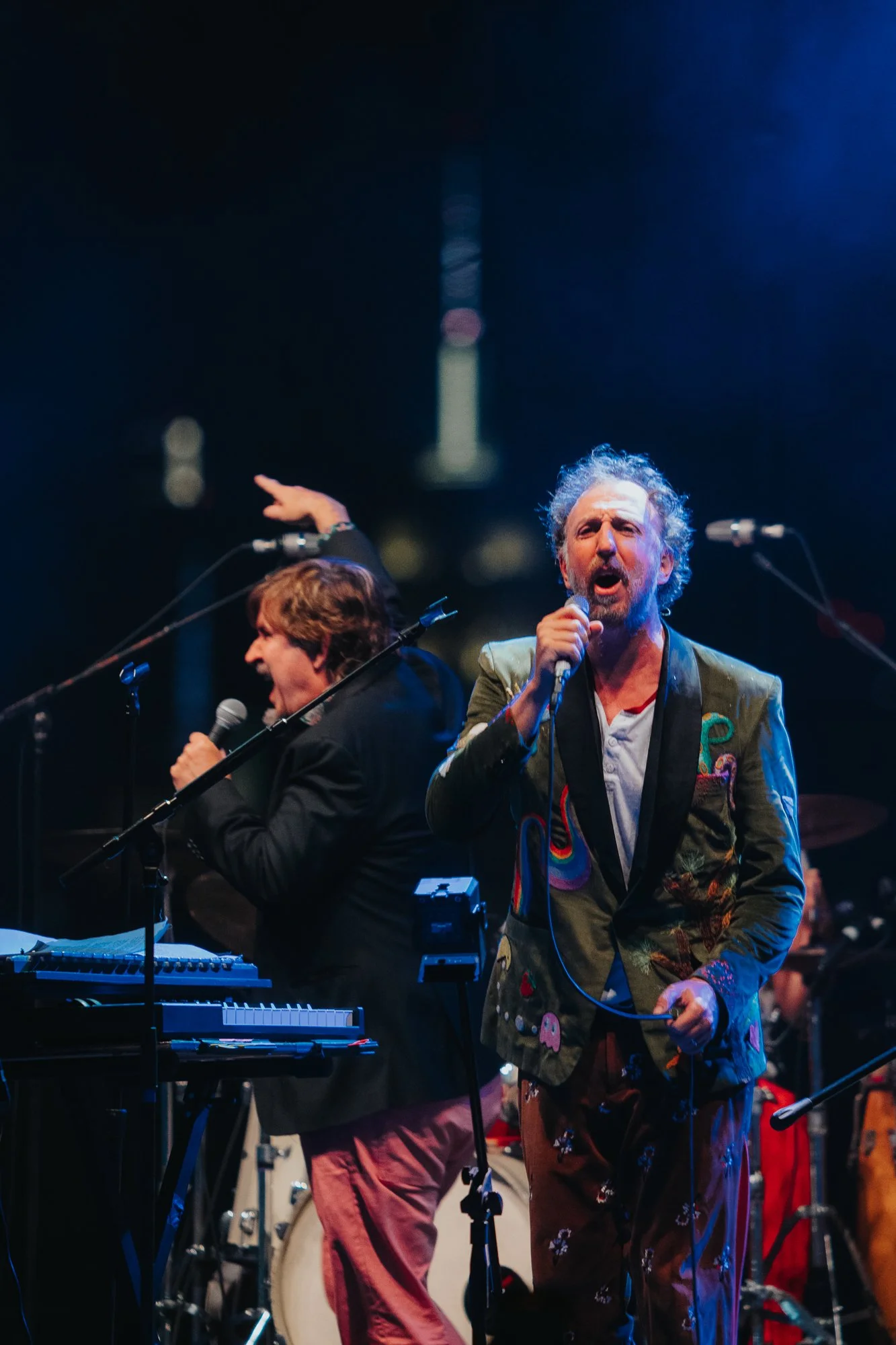 2025_08_04_ConcertSeries_guster_mountaingoats_Credit-RyanMuir_The-Rooftop-at-Pier17_103562.jpg