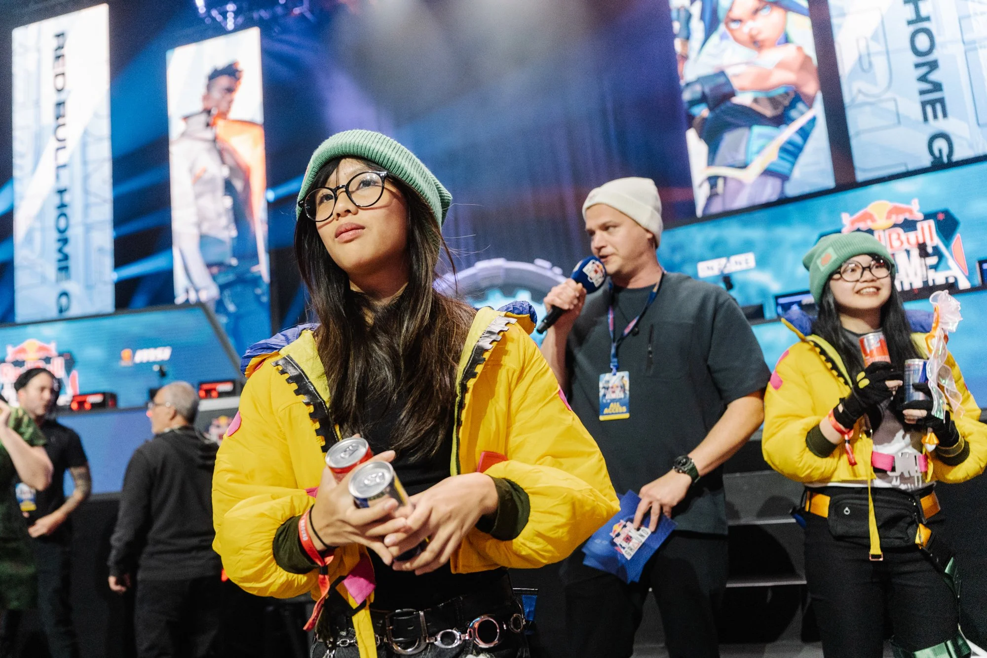  Fans watching the games 