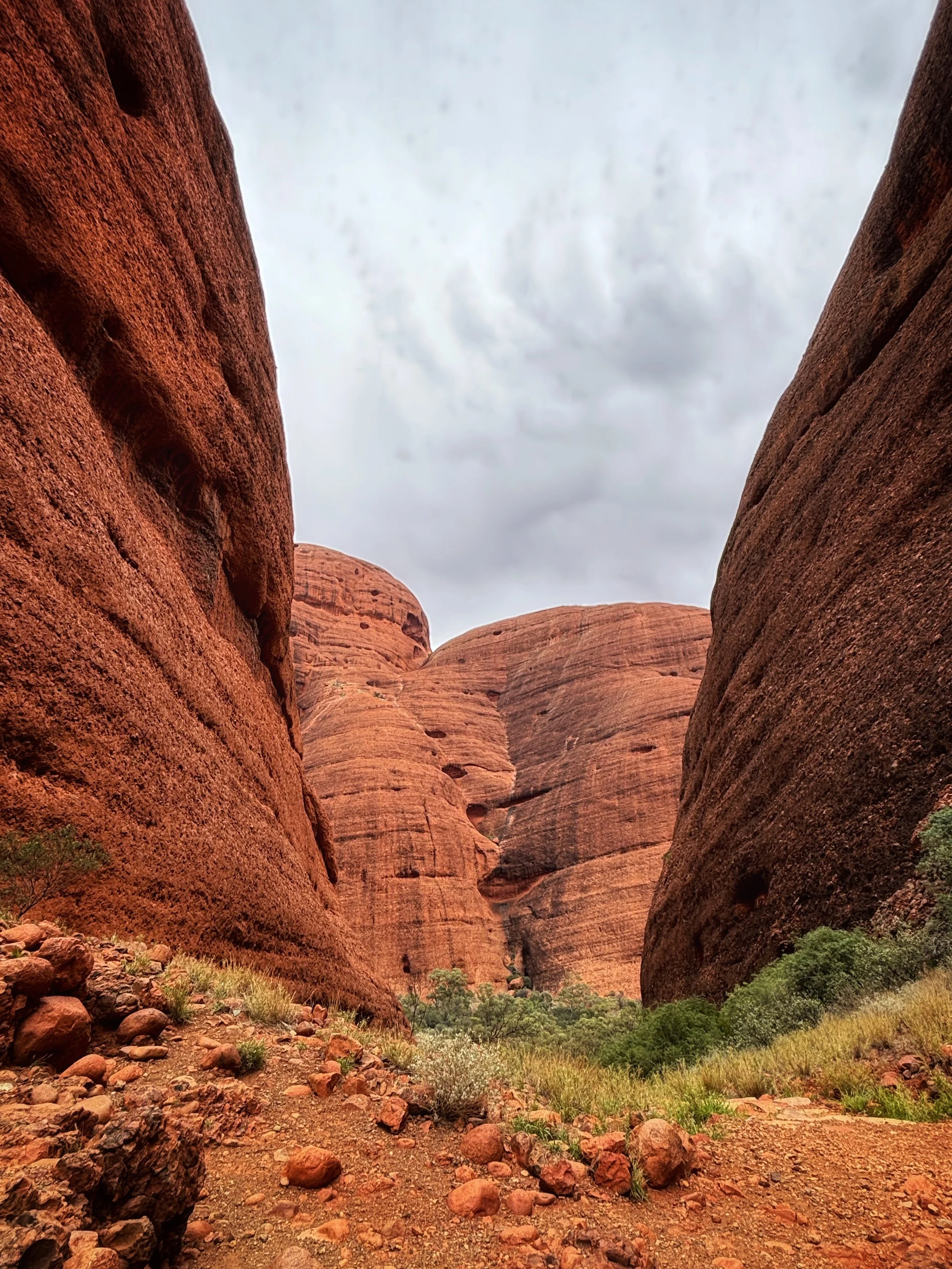 Kata Tjuta Karinga Lookout