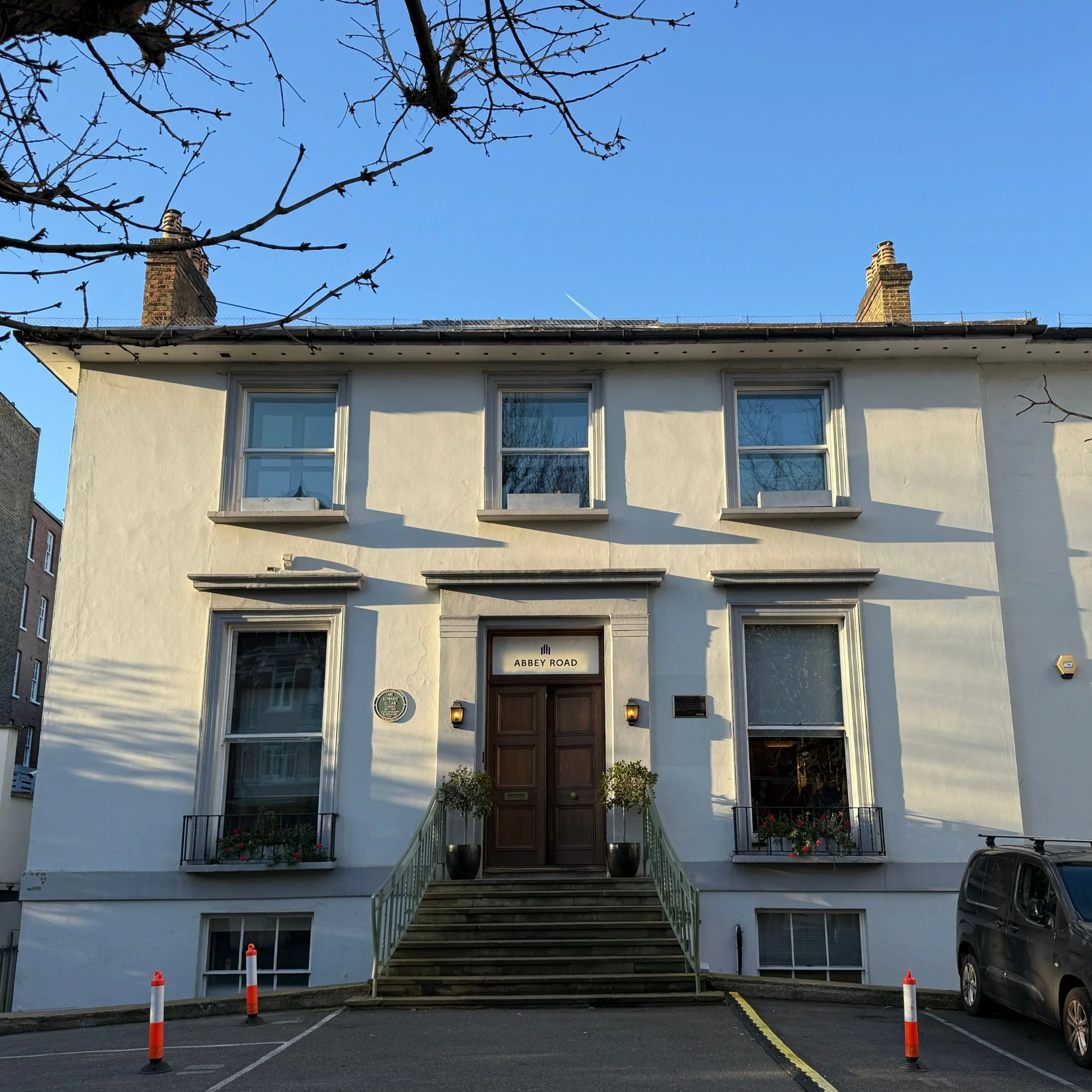 façade des Abbey Road Studios à Londres, studio d’enregistrement emblématique