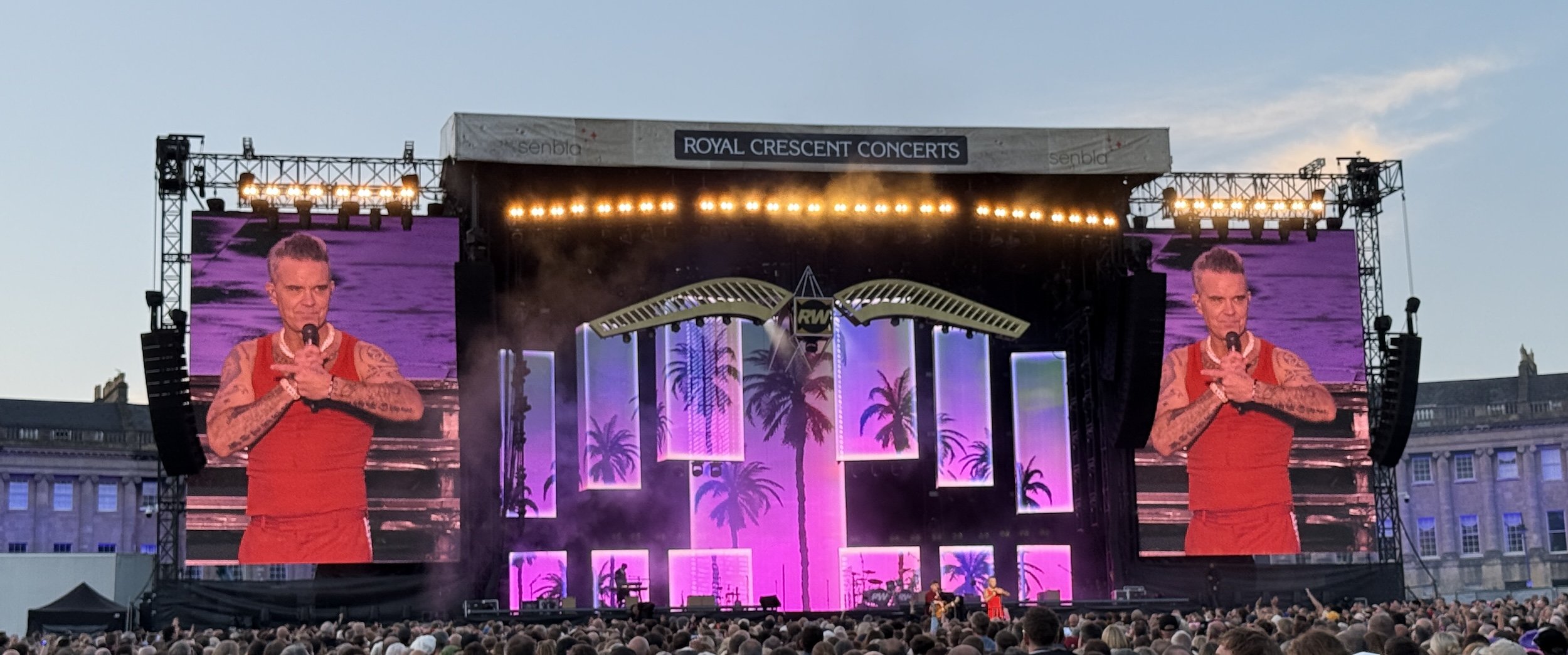 Robbie Williams Live at the Royal Crescent, Bath – Concert Review 2025