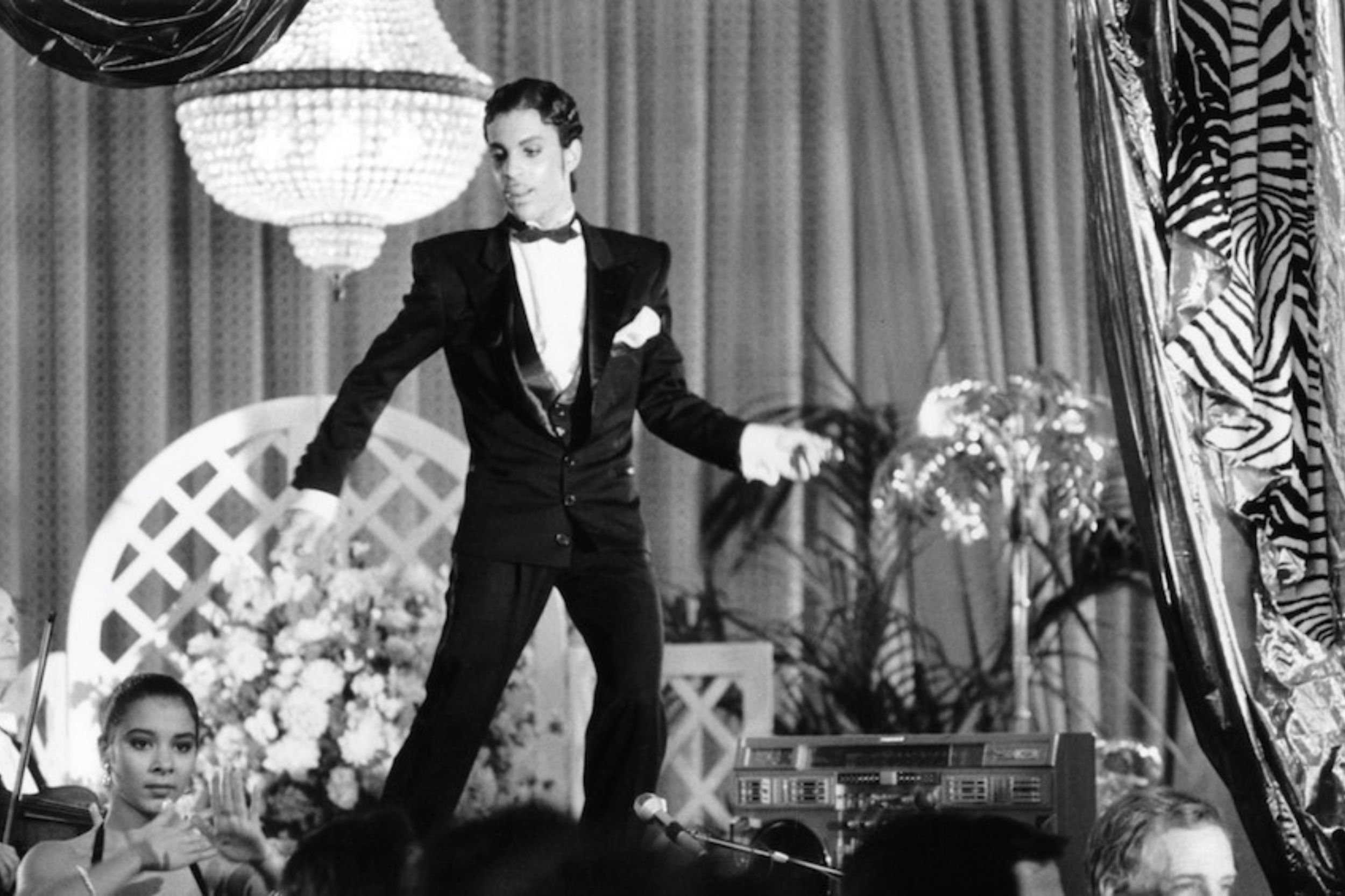 Under the Cherry Moon: Prince’s Romantic Gamble on the Riviera