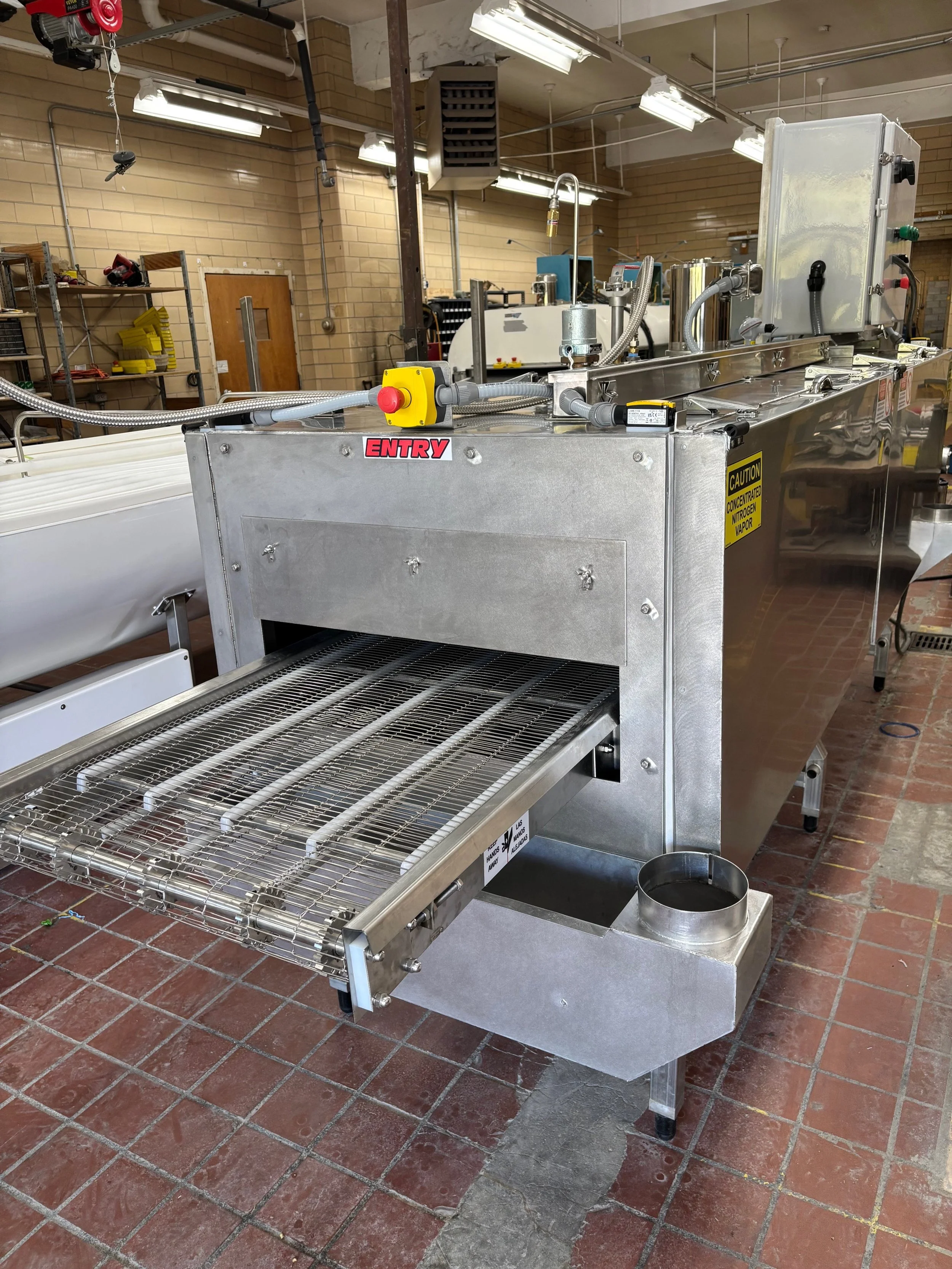 Compact Fiberglass Cryogenic Tunnel Freezer.jpg