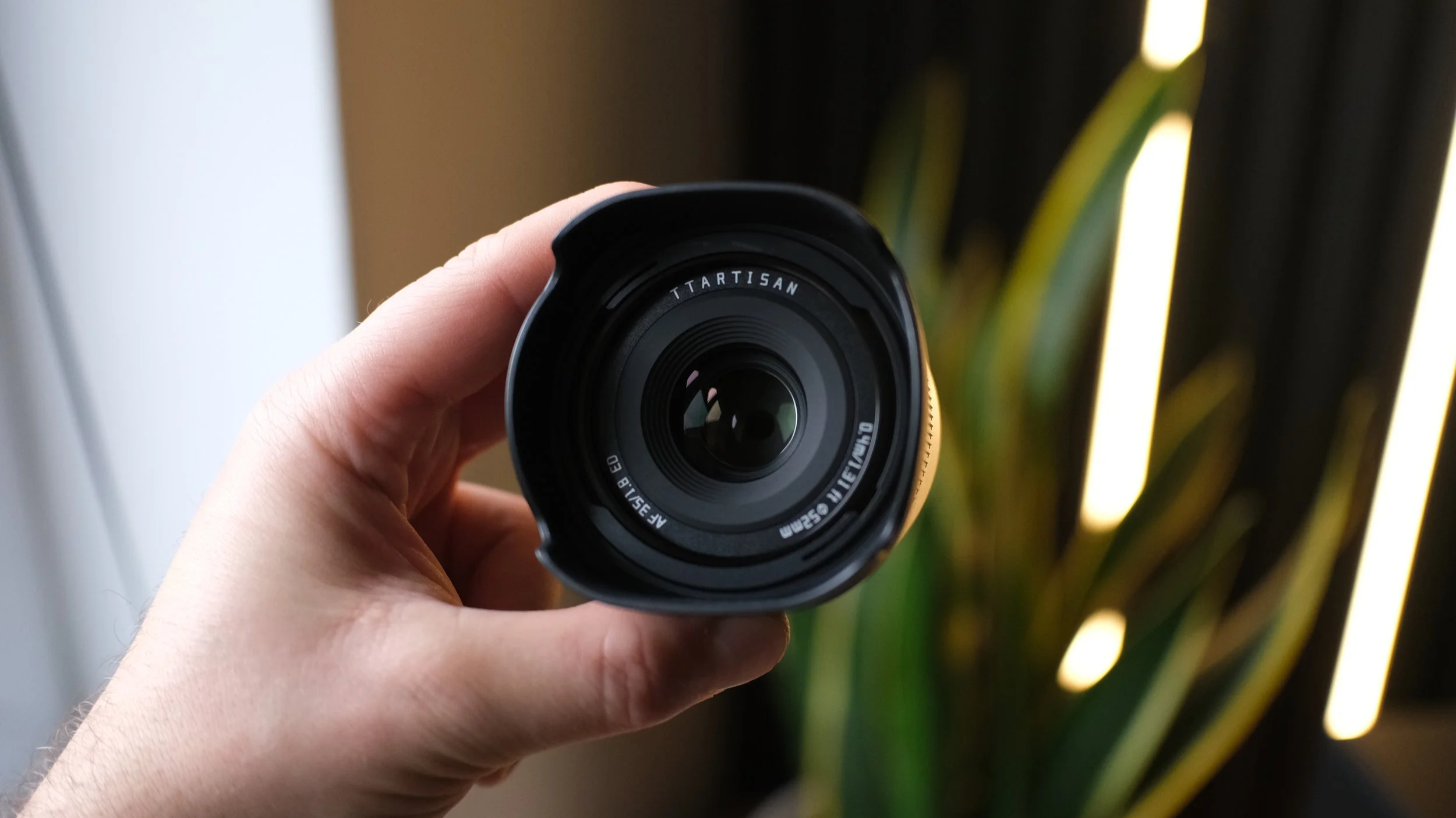 TTArtisan 35mm f1.8 MKII Review – First Impressions &amp; Image Quality