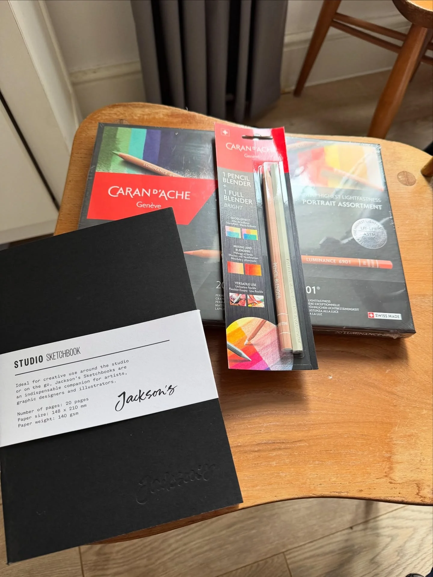 A little &lsquo;New Job&rsquo; gift to myself. Should keep me occupied while I recover from my op next week. Loving the sketch pad @jacksons_art  lovely quality and at 99p a bargain! #newartsupplies #jacksonsartsupplies