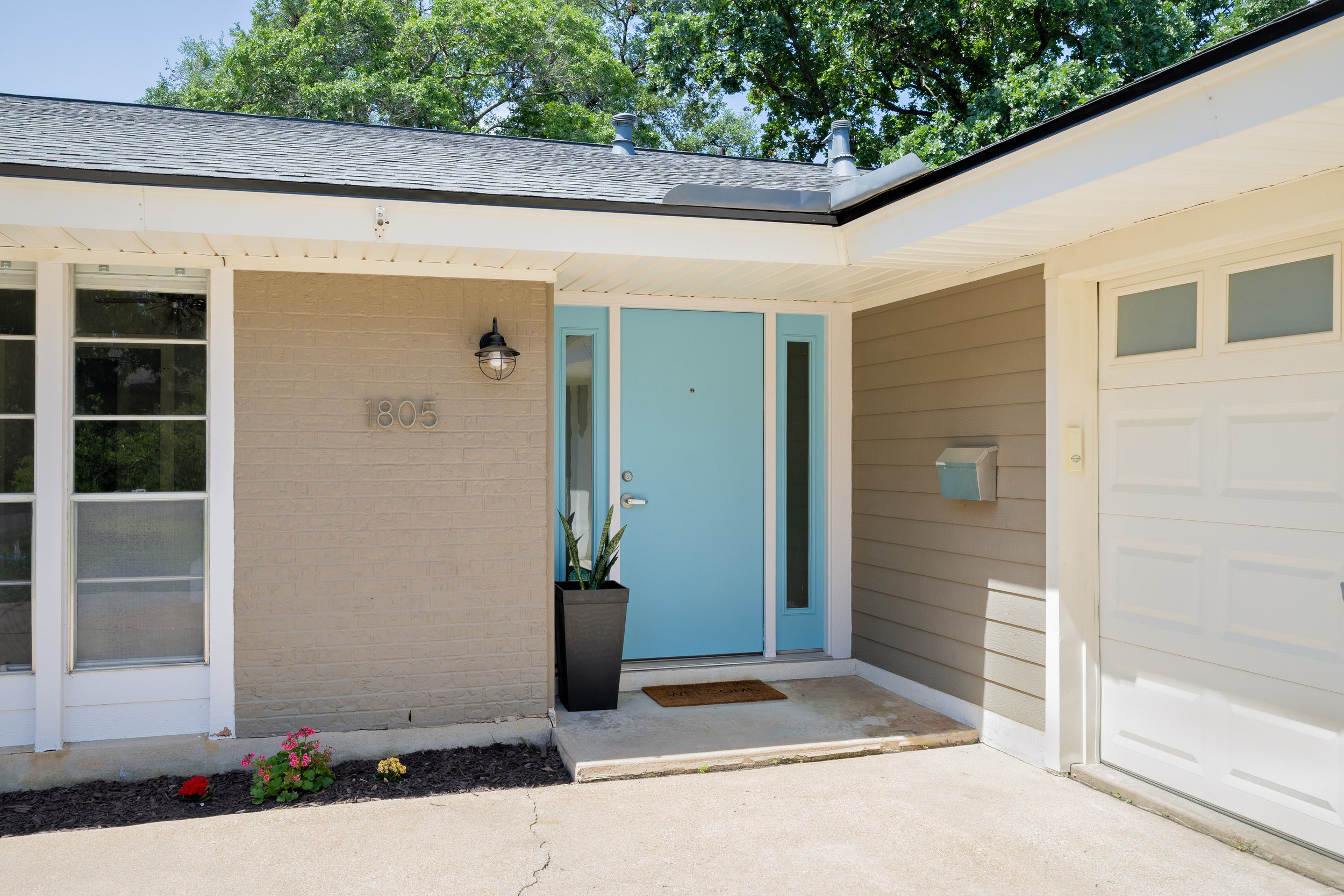 3--1805-WESTMOOR-DRIVE.jpg