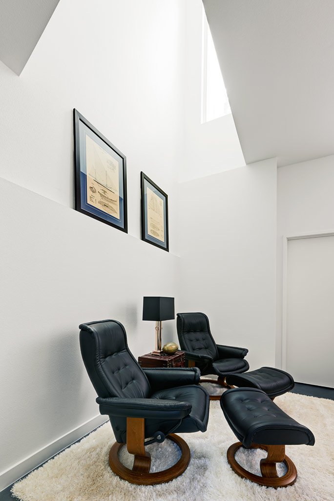 WDLD_Washburn_master-bed-2_sm.jpg