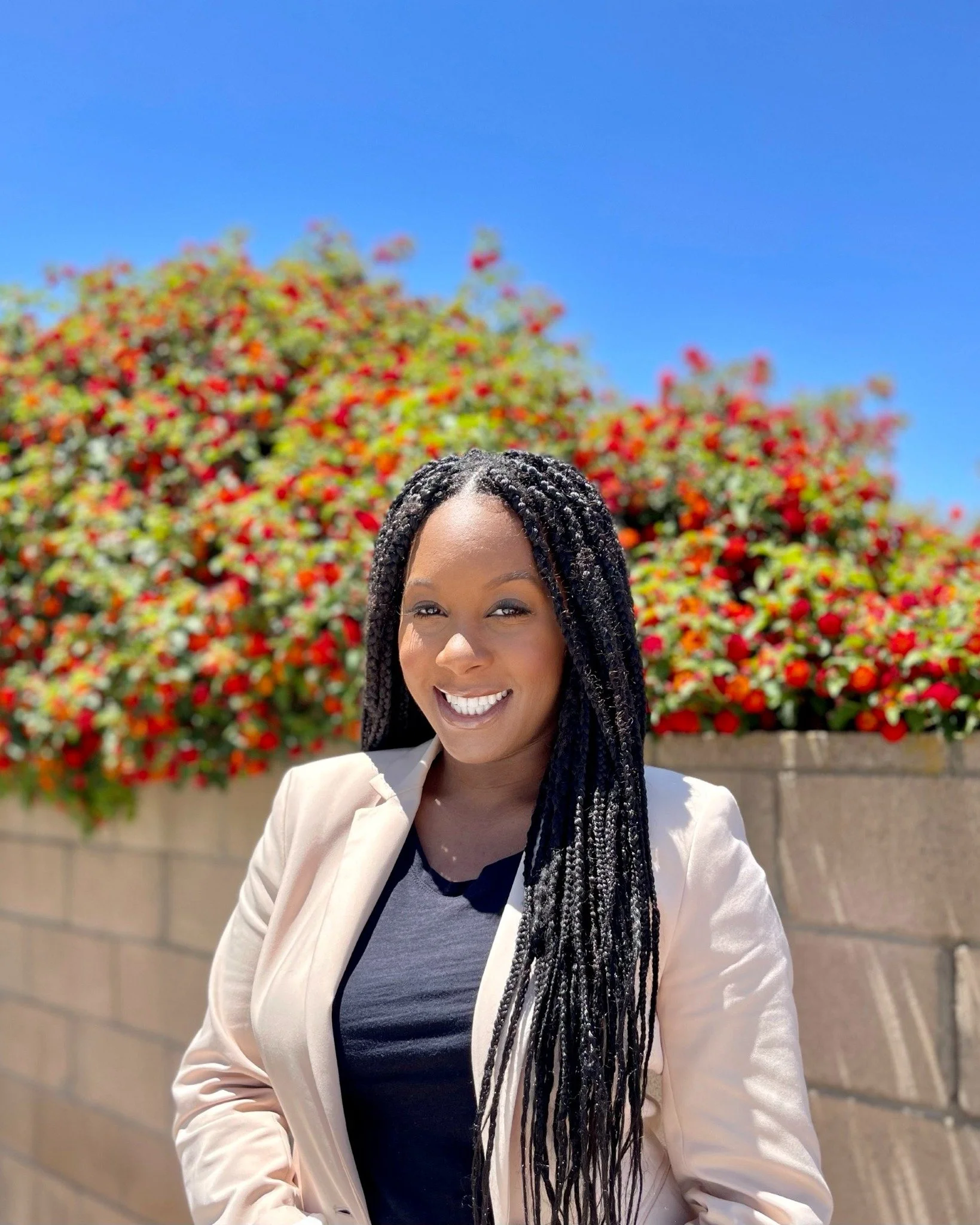 Horizons Hero Spotlight: Dandridge Fanucchi, Grade 5/6 Teacher

Dandridge is one of those teachers who comes along once in a lifetime. Any child who has had the opportunity to study with Ms. Fanucchi knows the lasting impact that she leaves. She has 
