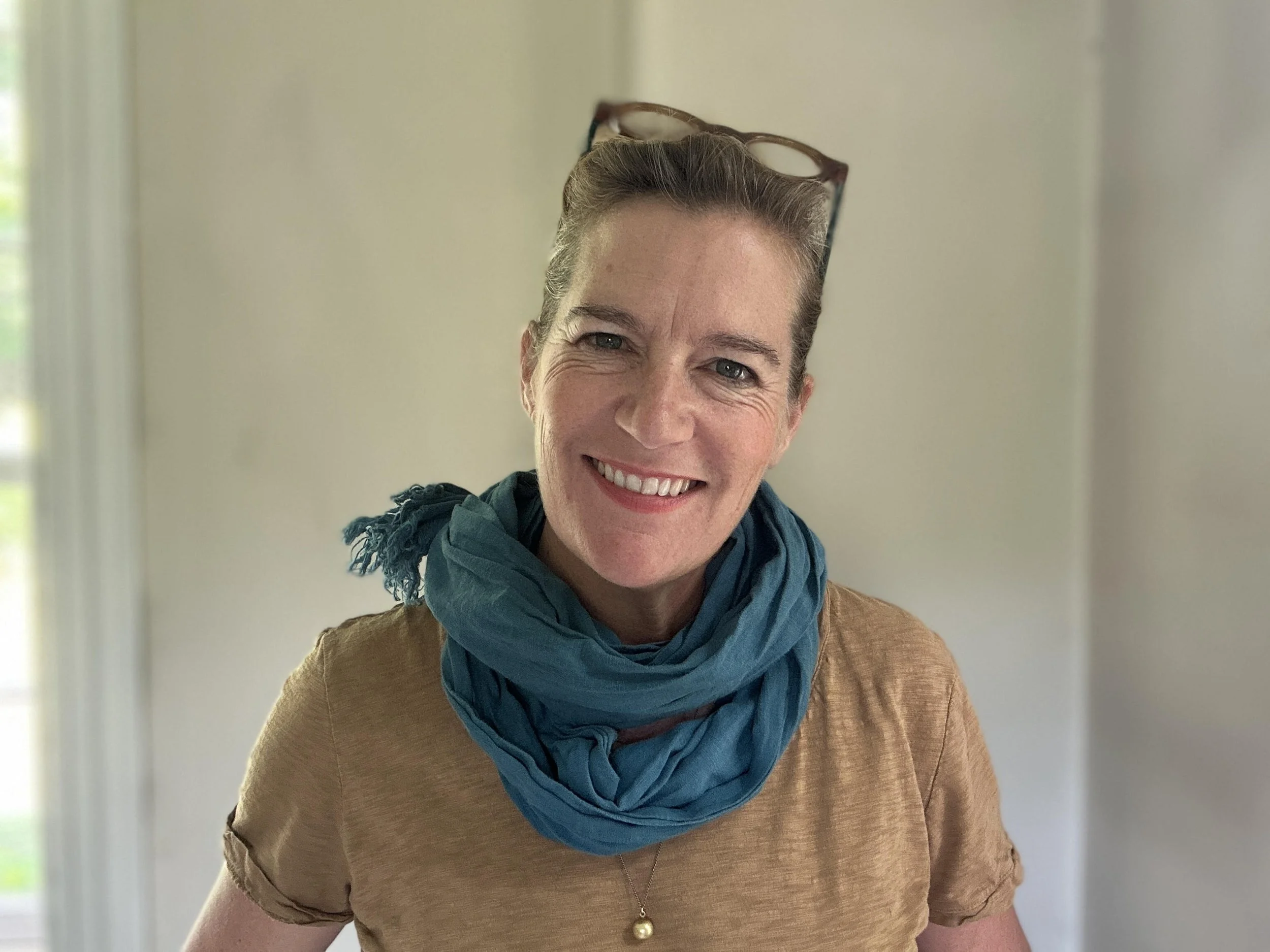 Copy of Sophie Blackall photo credit Ed Schmidt.jpg