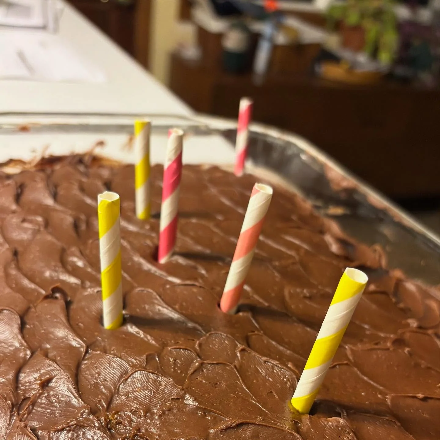 When you realize you&rsquo;ve got no birthday candles, sometimes you gotta improvise! 🤩🤩🤩
