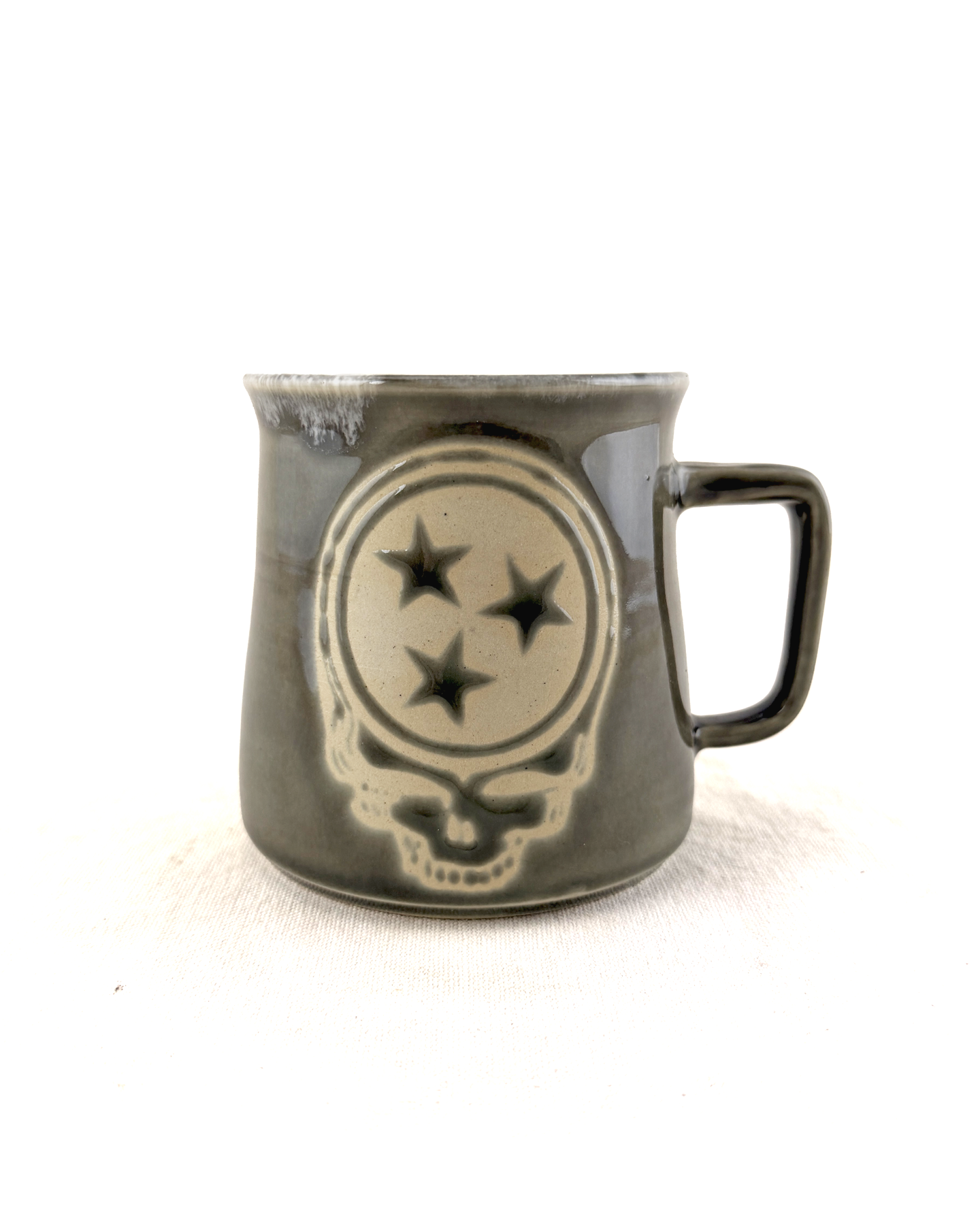 SHORTGREYDEAD1.png