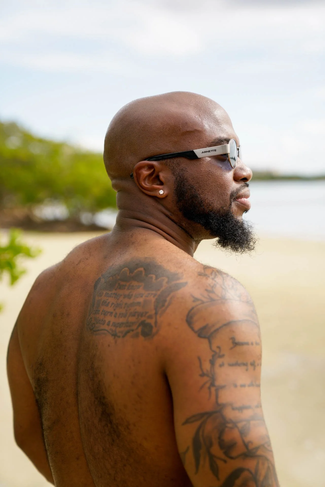 Owen Bryan Cypress Beach Tampa Dating Photos-10.jpg