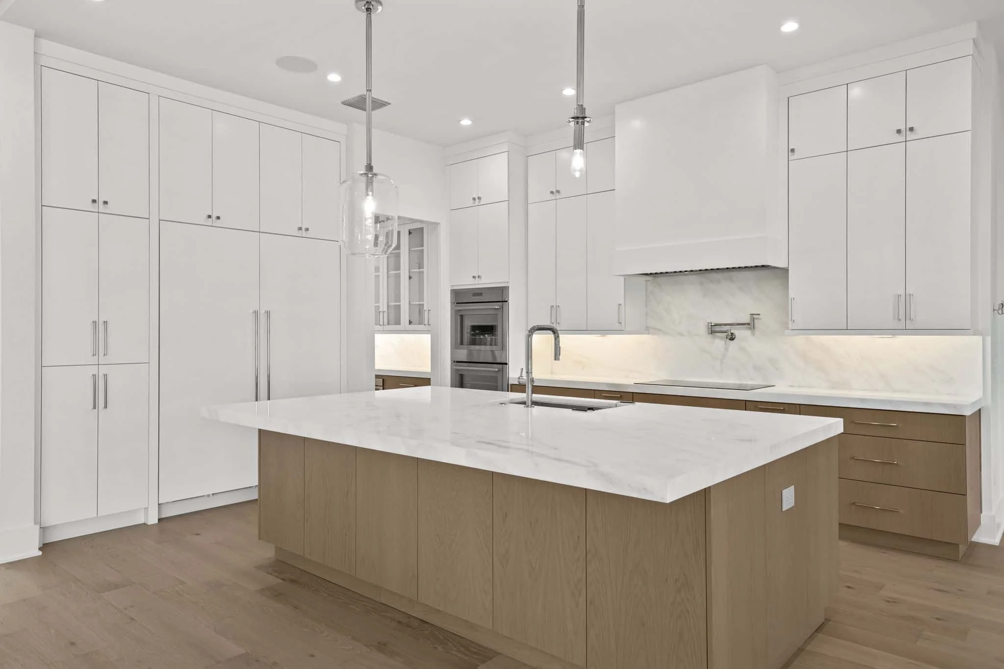 Luxury Homes Tampa Bay Andrew Aviles 41.jpg