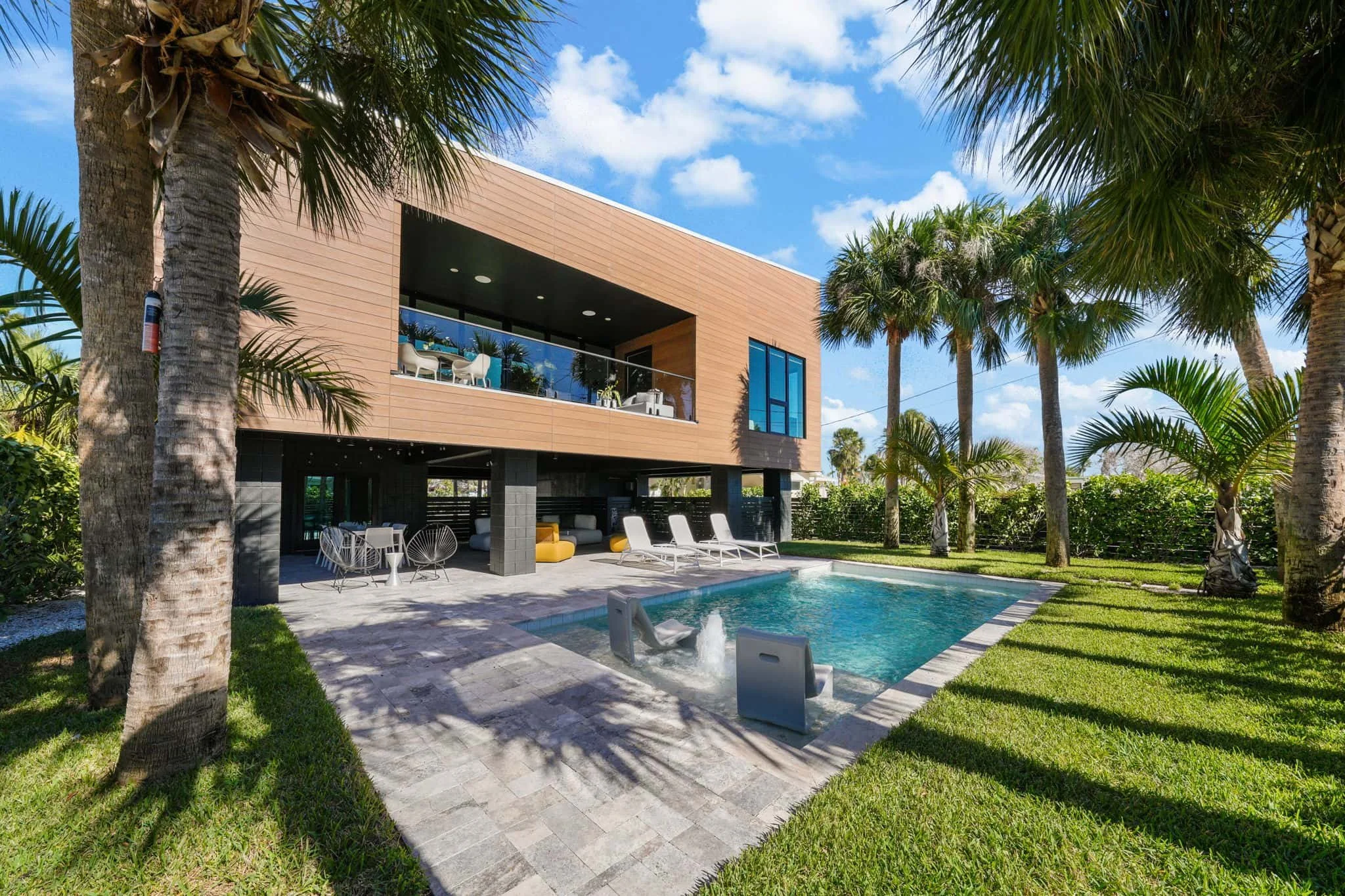 Luxury Pool Homes Tampa Bay Andrew Aviles 5.jpg