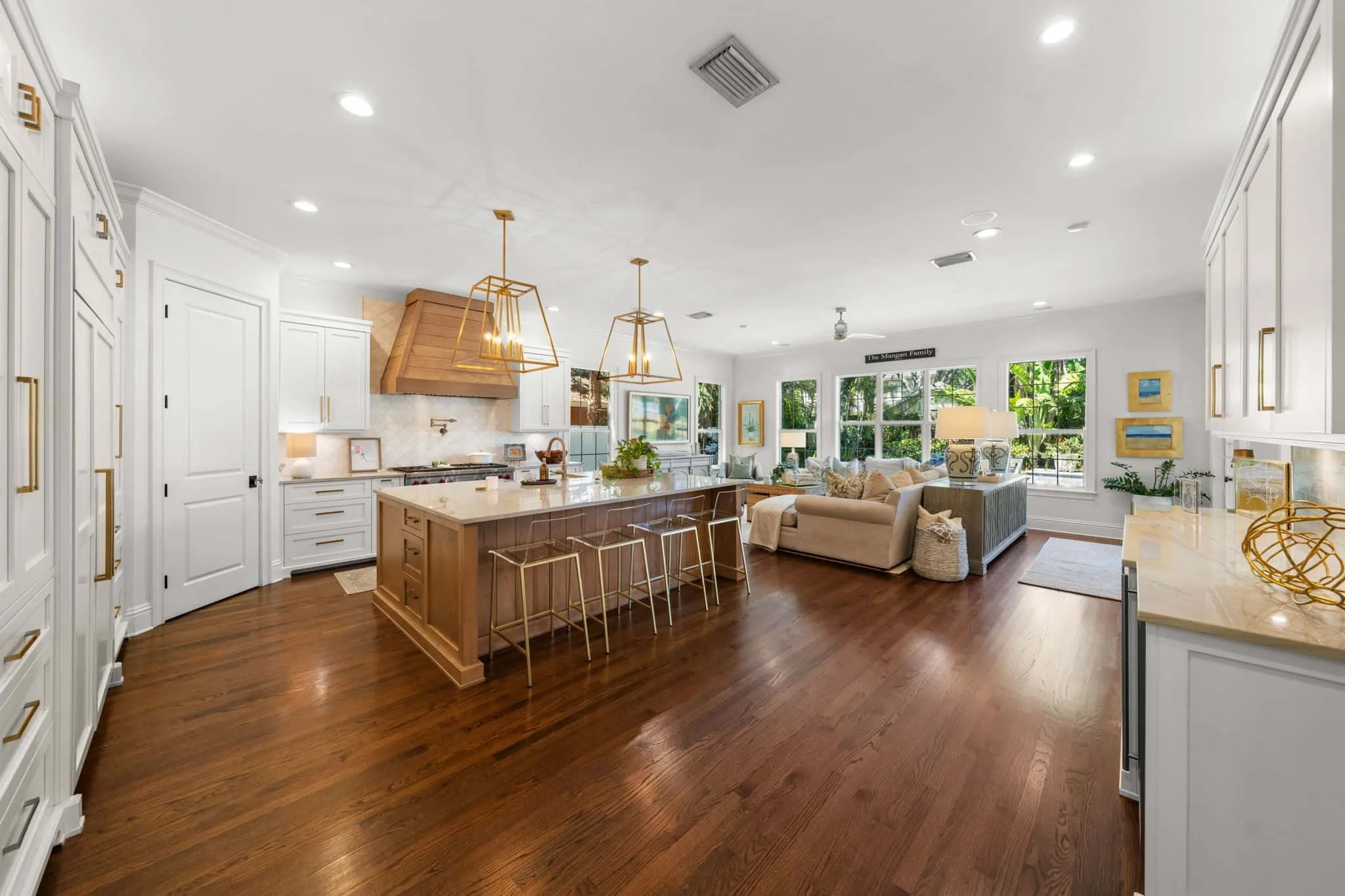 Luxury Homes Tampa Bay Andrew Aviles 22.jpg