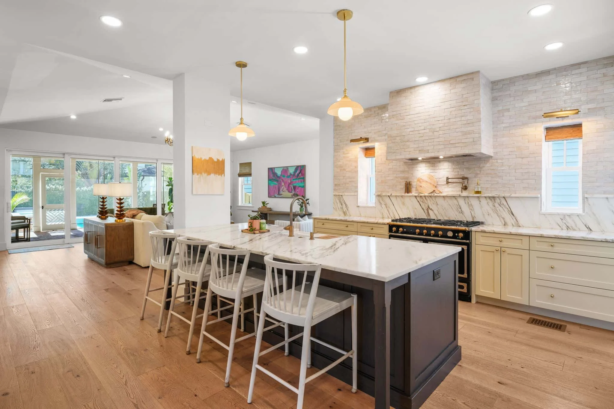 Luxury Homes Tampa Bay Andrew Aviles 16.jpg