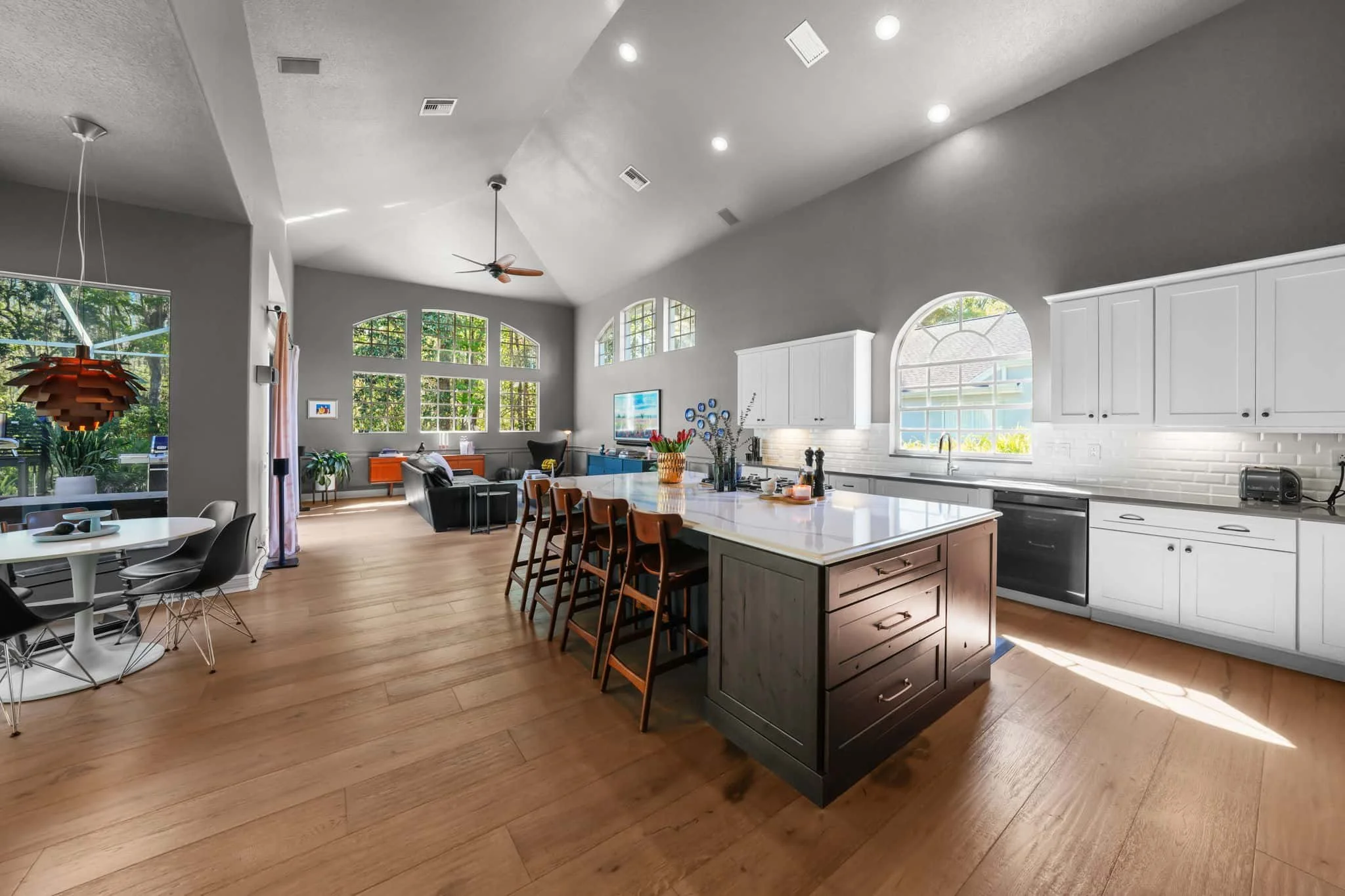 Luxury Homes Tampa Bay Andrew Aviles 55.jpg