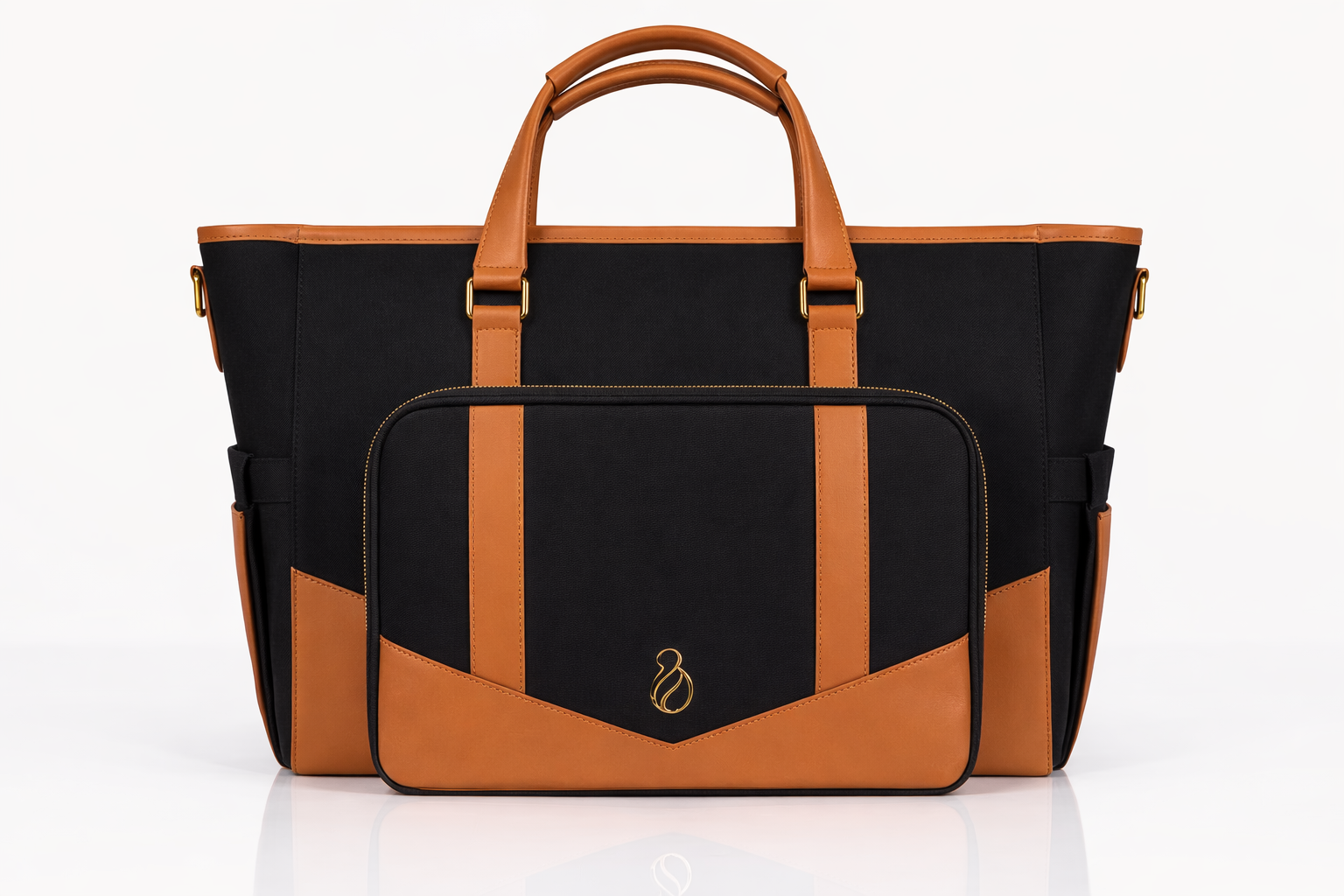 The Little Hauler modular parenting tote with changing pod (diaper pod) attached.