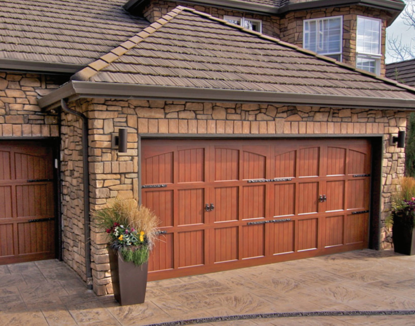 Why Regular Garage Door Maintenance Saves Edmonds Homeowners Time and Money