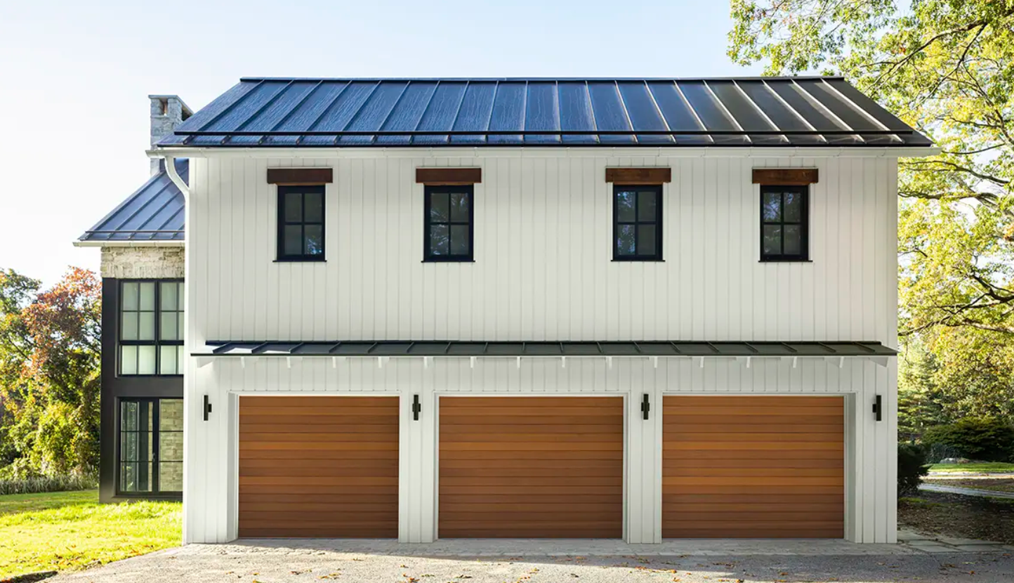 How to Choose a Garage Door Company in Edmonds (Questions to Ask First)