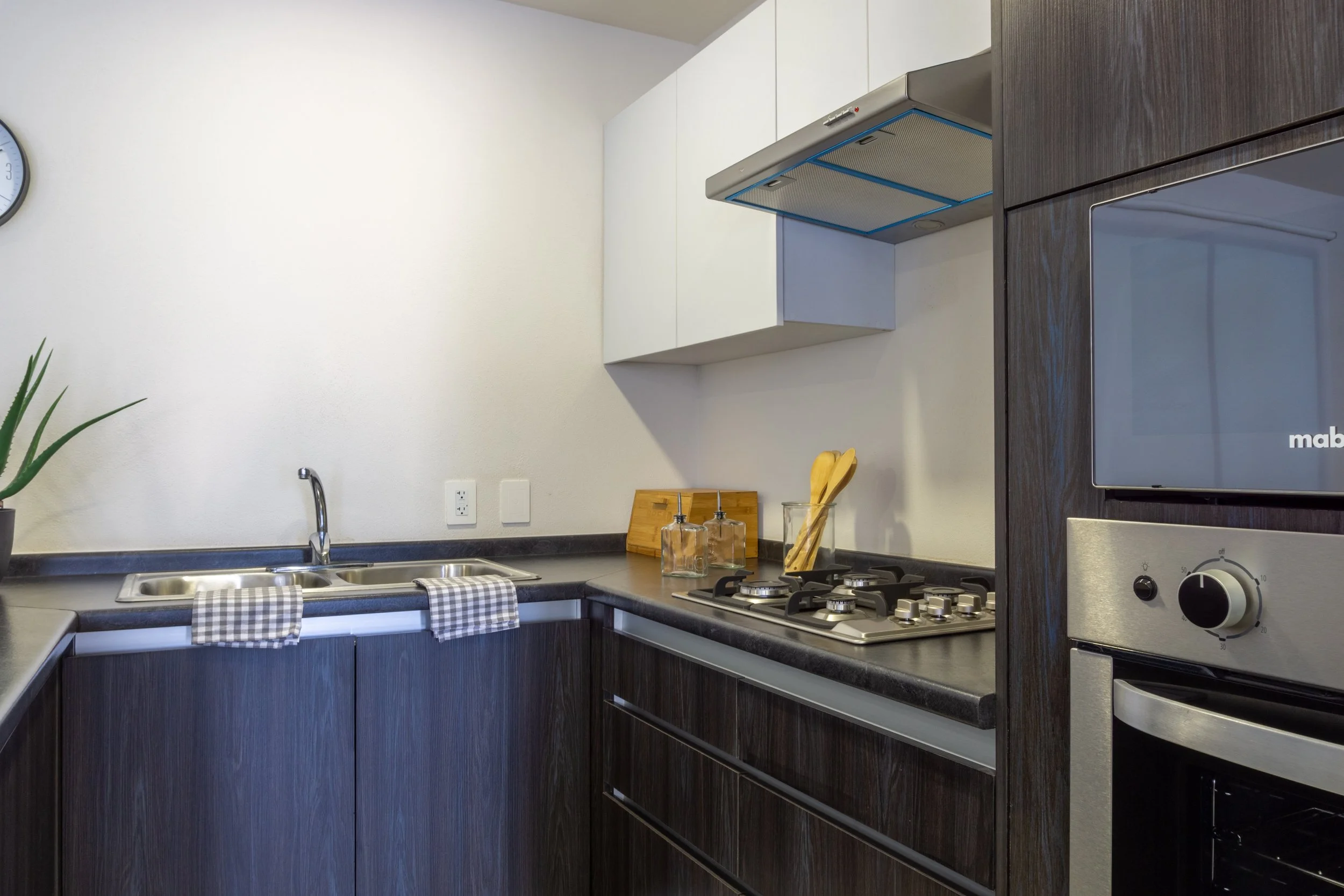 AURORA BOREAL TOWERS-36.jpg