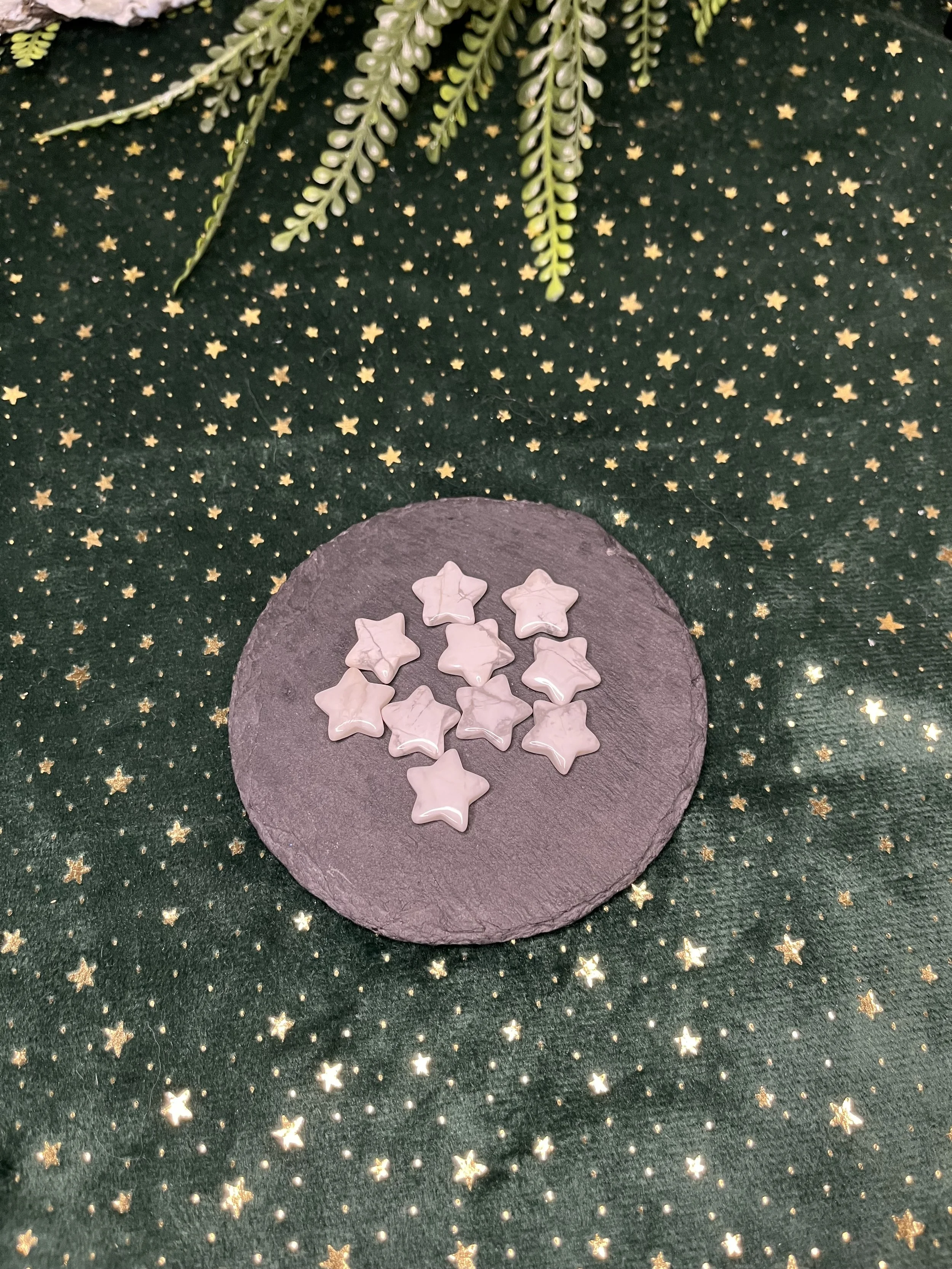 Howlite mini star