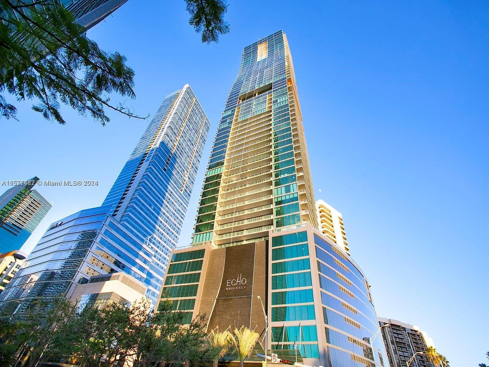 1451 Brickell Ave.jpg
