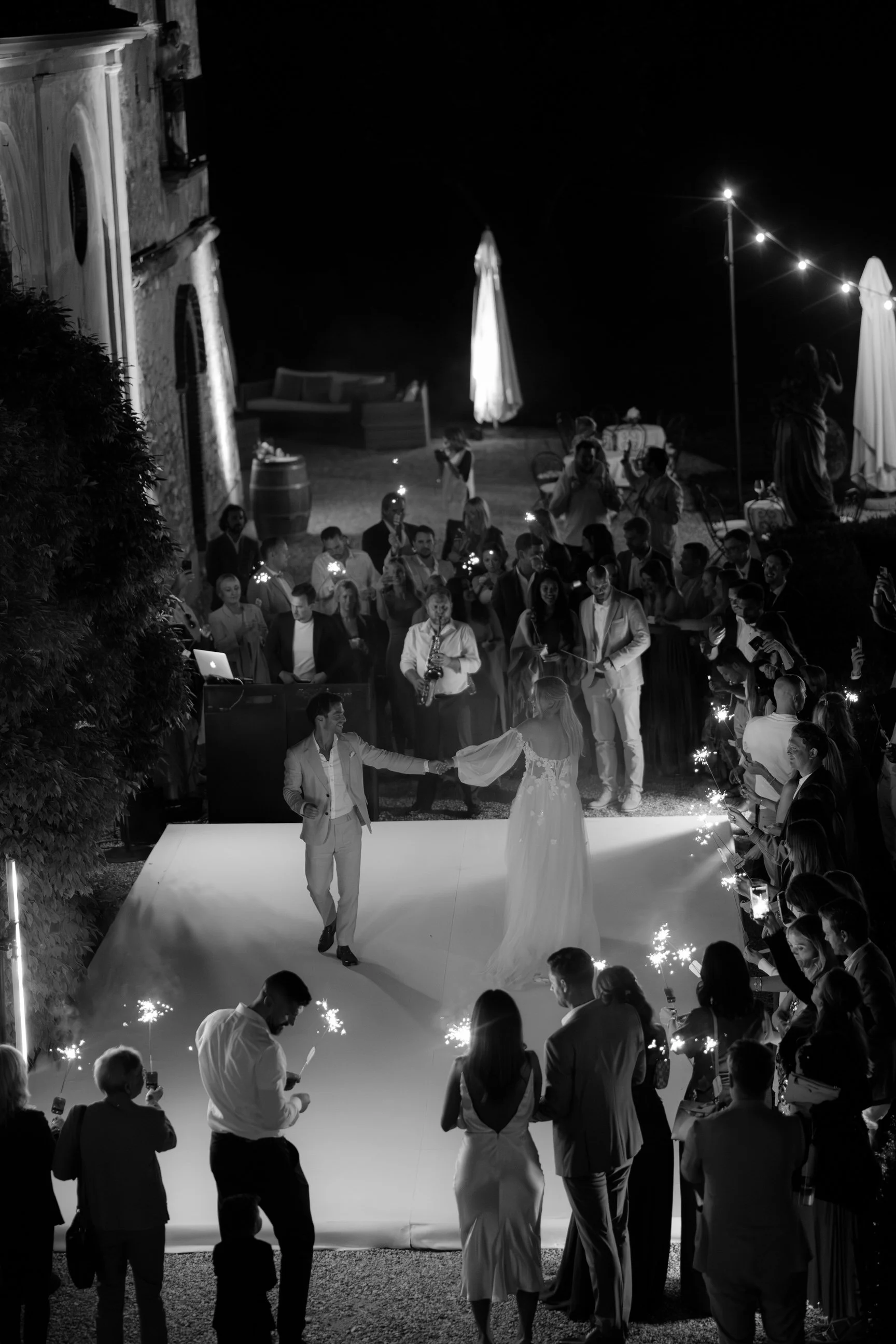 Mirjam und Kevin_weddingcakefirstdance_MarinaUrbanFoto-194.jpg
