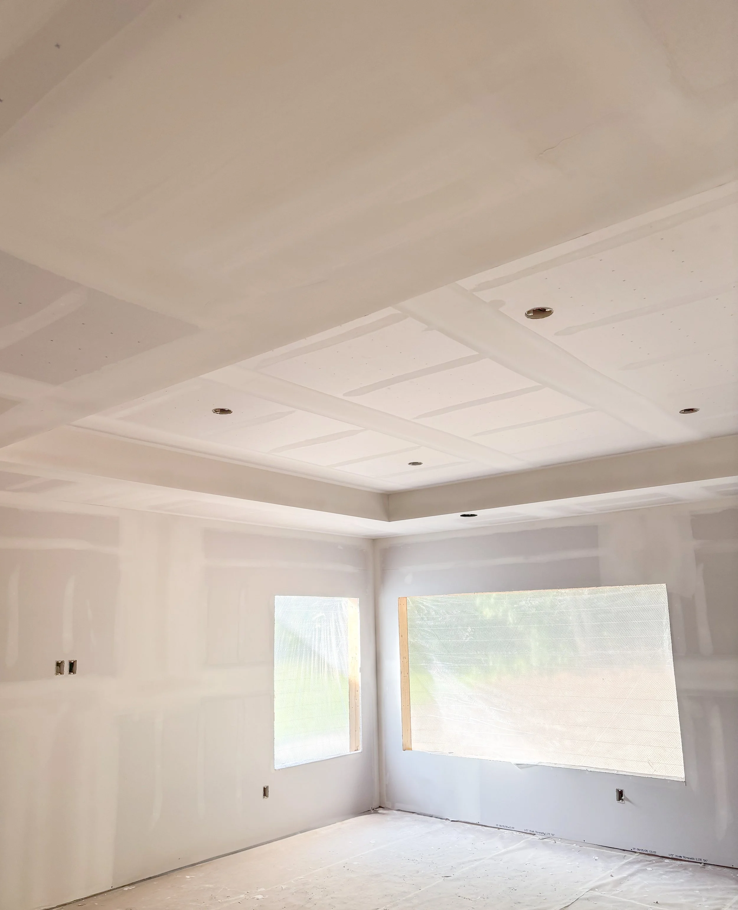 Professional DRYWALL KNOCKDOWN FINISH CEILING and orange peel walls popcorn ceiling removal by experienced professional Mike McKay