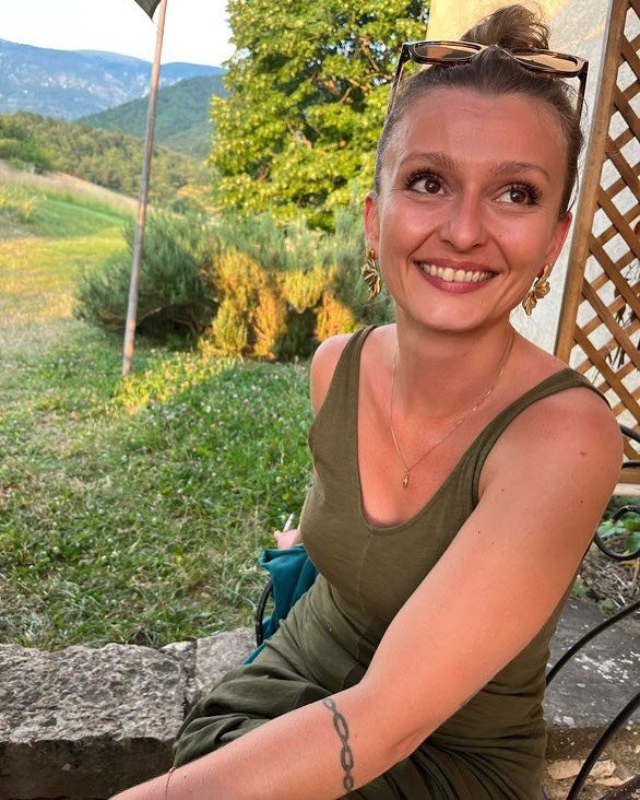 Le C&oelig;ur des Femmes &hearts;️ 3/3 

Le Bain Sonore nous a &agrave; la fois d&eacute;pos&eacute; et transport&eacute;. La magie ici a commenc&eacute; &agrave; op&eacute;rer. Puis les pratiques de Yoga, qui sans trop se concerter entre Julie et mo