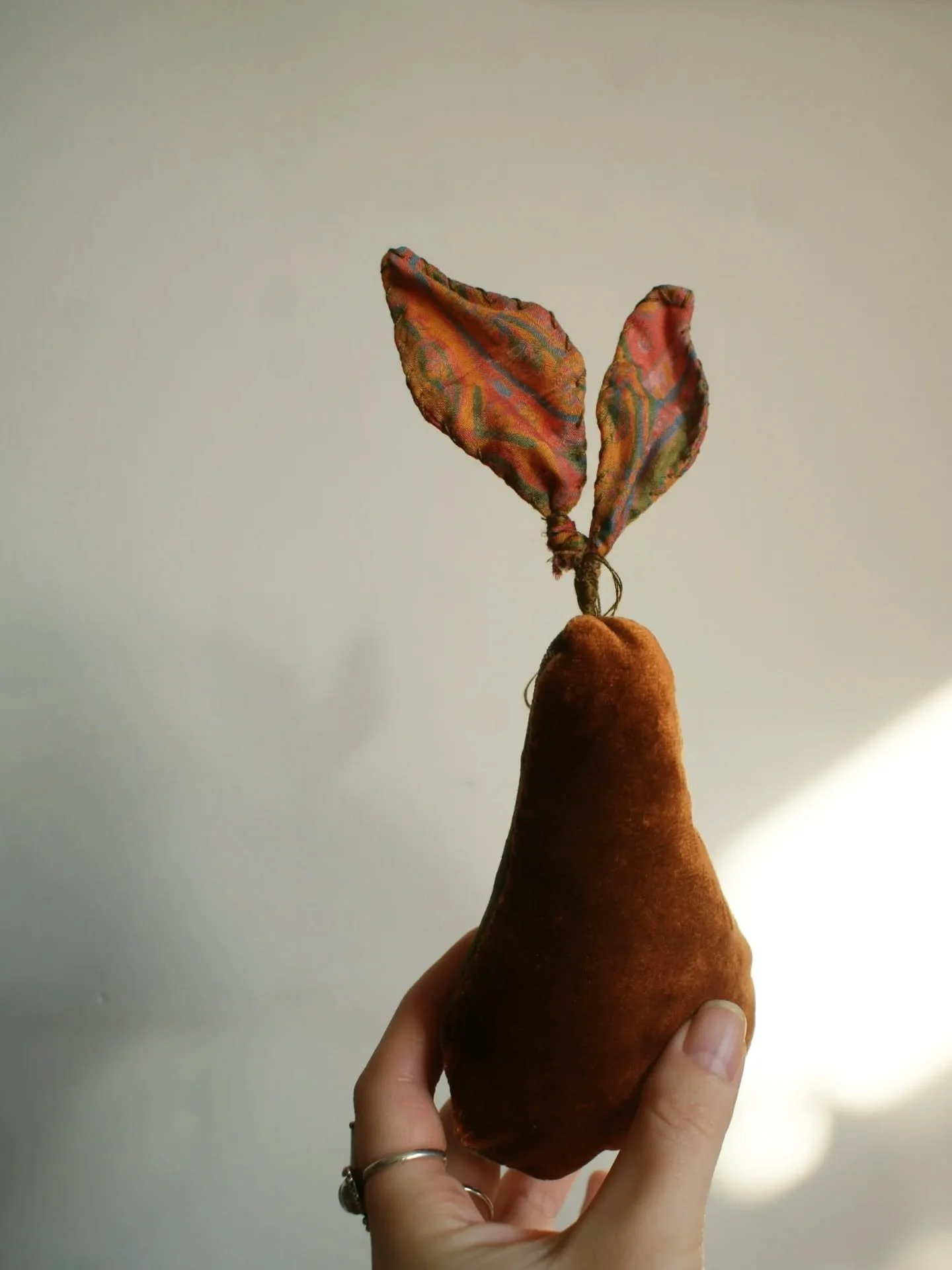 Apparently today is #worldpearday 

Who knew.

Seemed like the right time to post this - an example of my pear decorations, made entirely from scraps.

Made-to-order, &pound;25 each. 

#christmasdelights #christmasdecorations🎄 #handstiched #ecochris