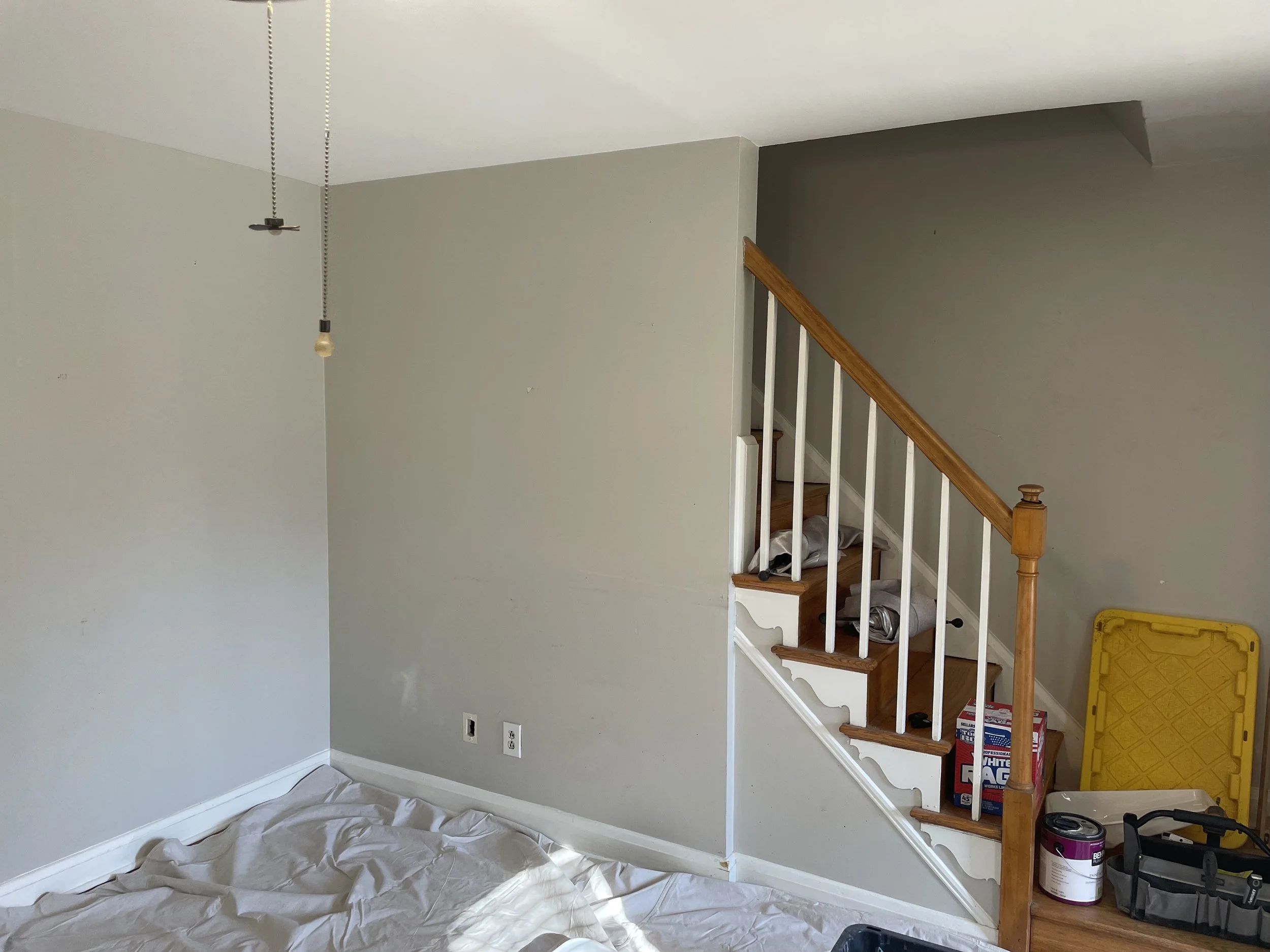 Wallpaper Removal and Wall Smoothing for Modern Interiors