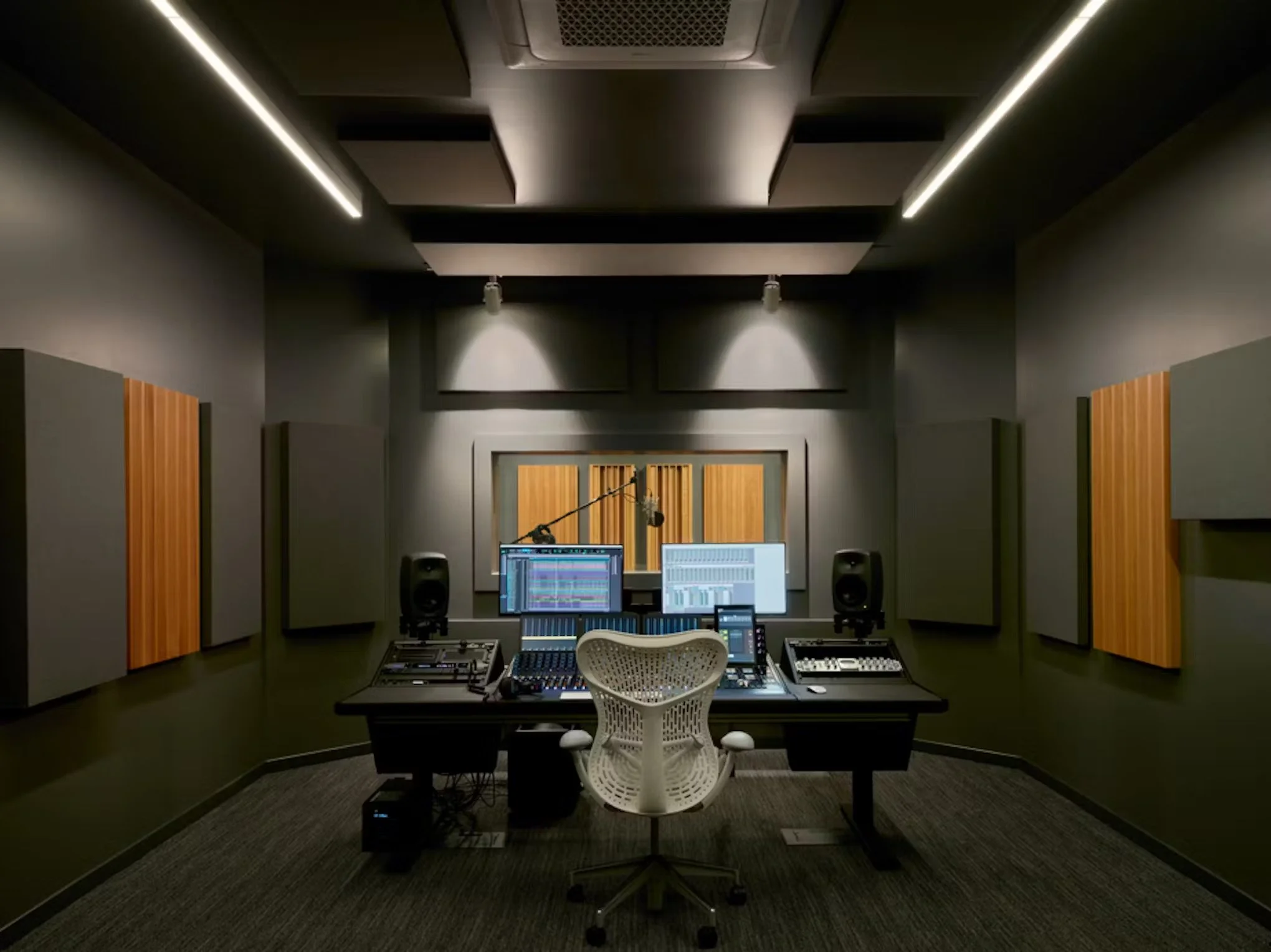 audioroom.jpeg