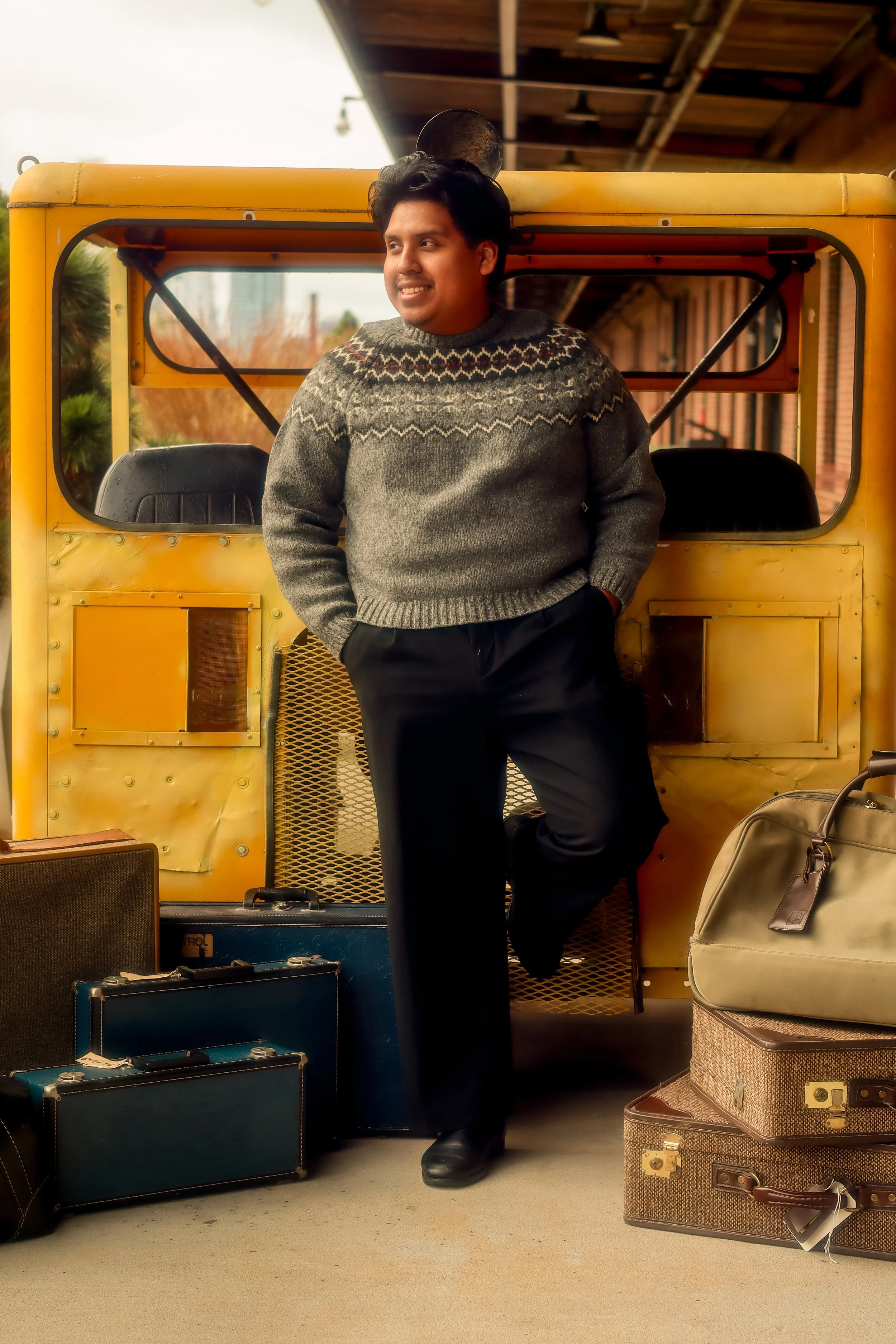 Lisandro Individual Photo Final.jpg