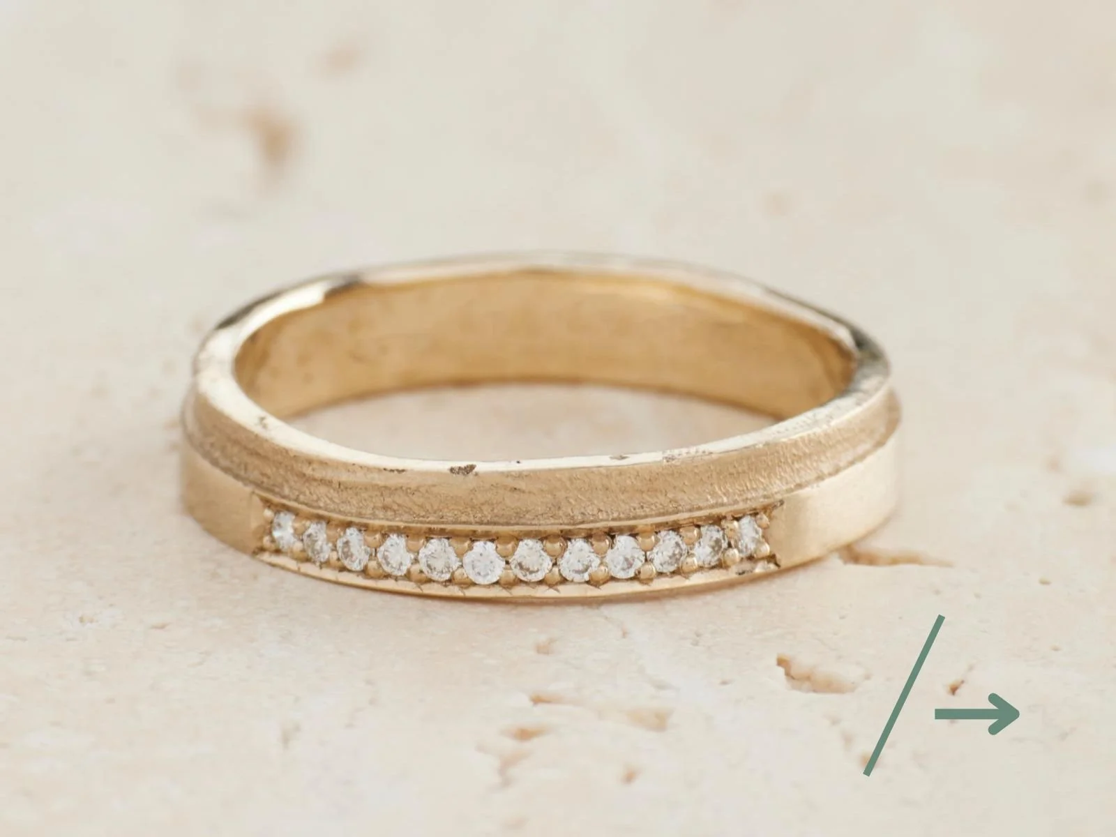 Doorklikken trouwringen moore.jpg