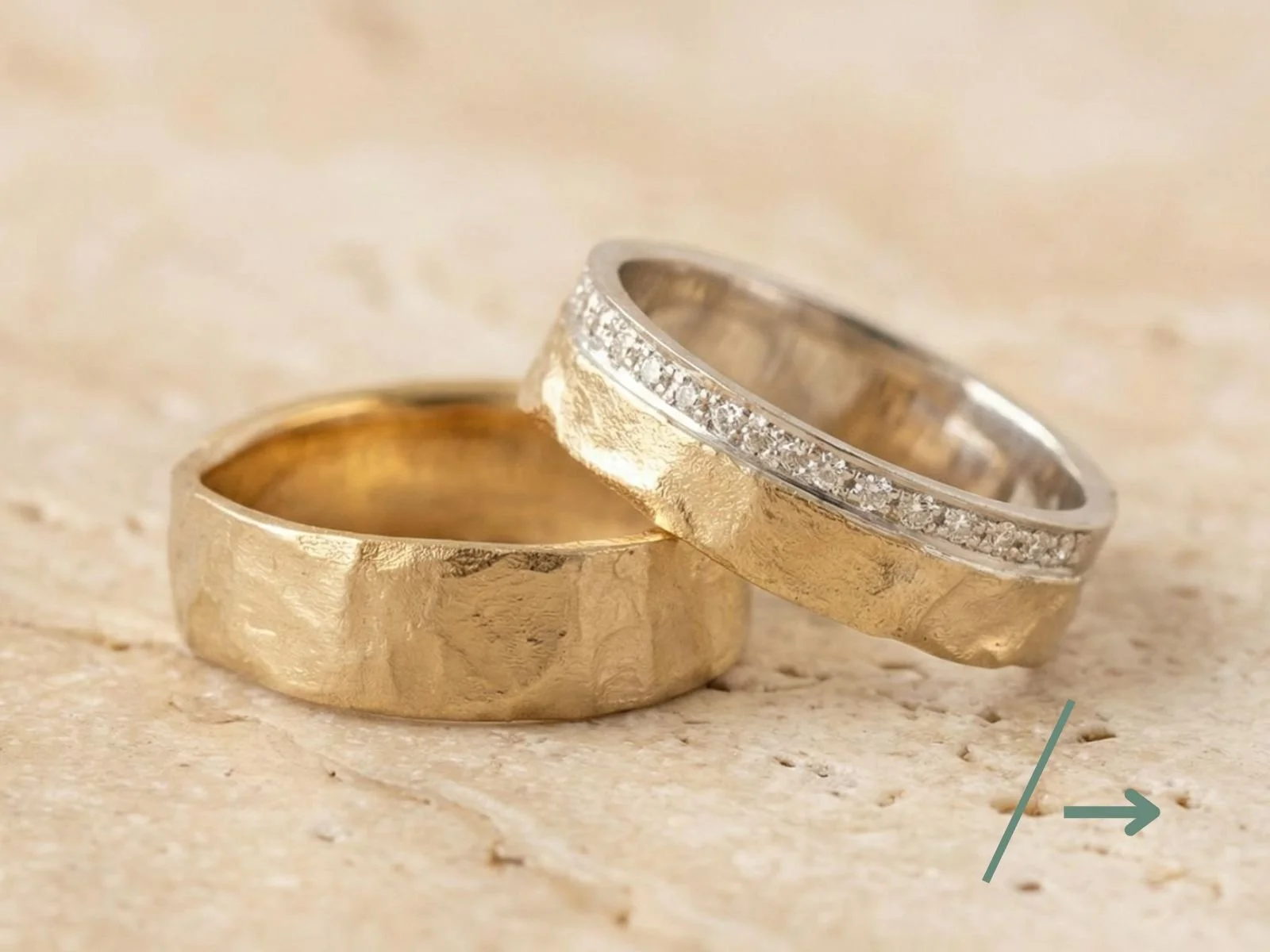 Doorklikken trouwringen ambler havana.jpg