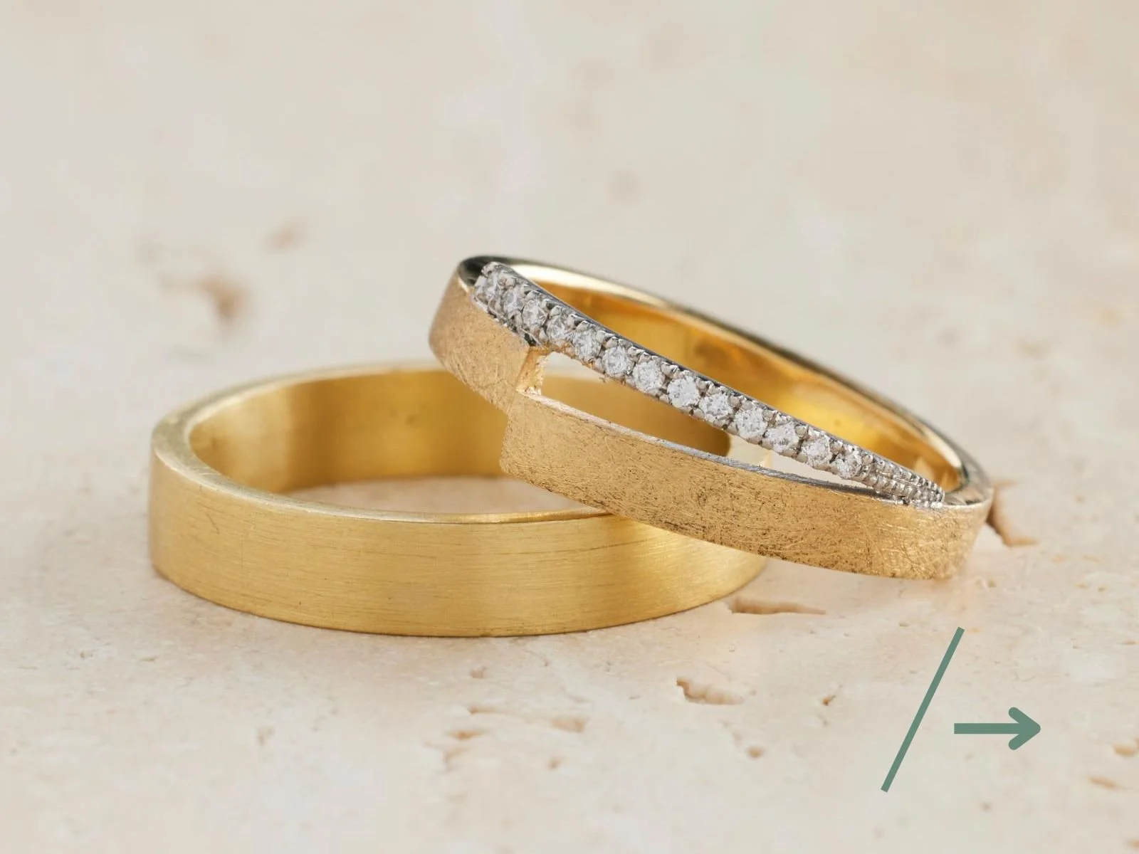 Doorklikken trouwringen juneau.jpg