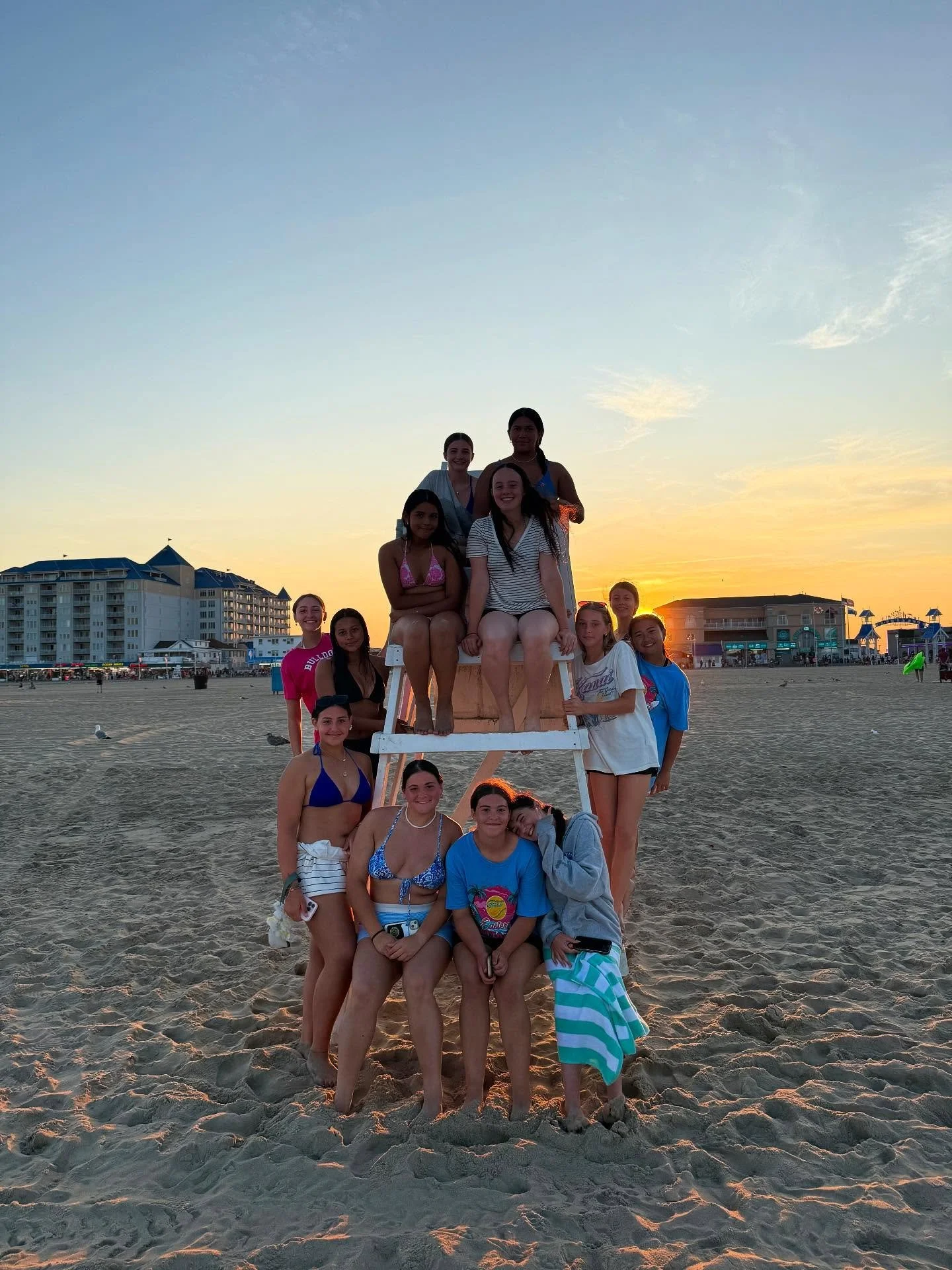 Playing the game we love, making memories we'll never forget #Tauksoftball 🥎🐚🌅🫶🏽