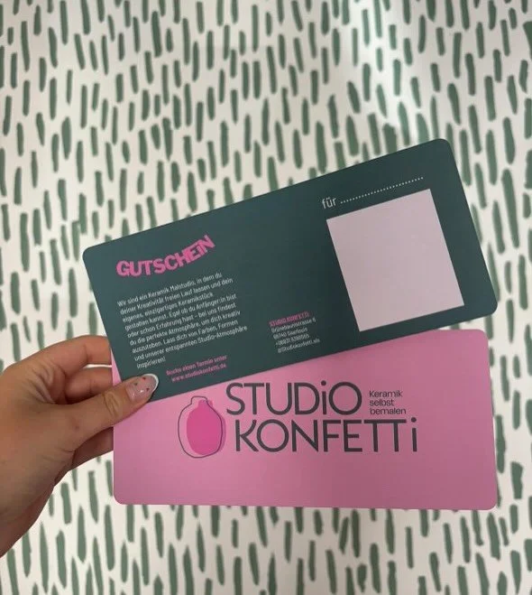 Ihr habt noch keine Idee was ihr euren liebsten zu Weihnachten schenken m&ouml;chtet? 🎁🎄Keine Sorge! Wir haben das perfekte Geschenk f&uuml;r euch! Wie w&auml;re es mit einem Gutschein? Verschenke gemeinsame Zeit und eine tolle Erinnerung 🌟 
Gutsc