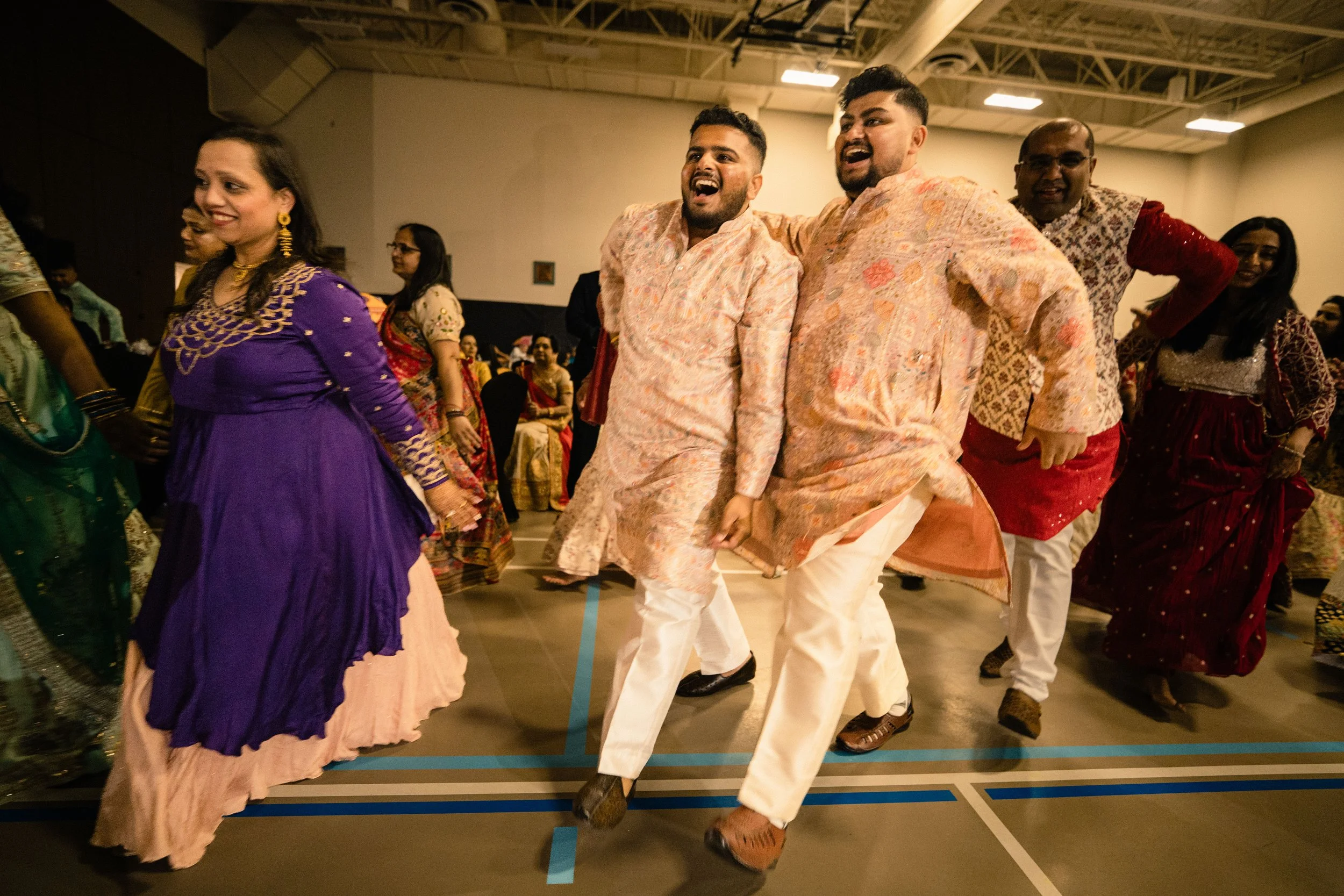 Gujarati-Wedding-Winnipeg-RBC-Convention-Centre-7.jpg