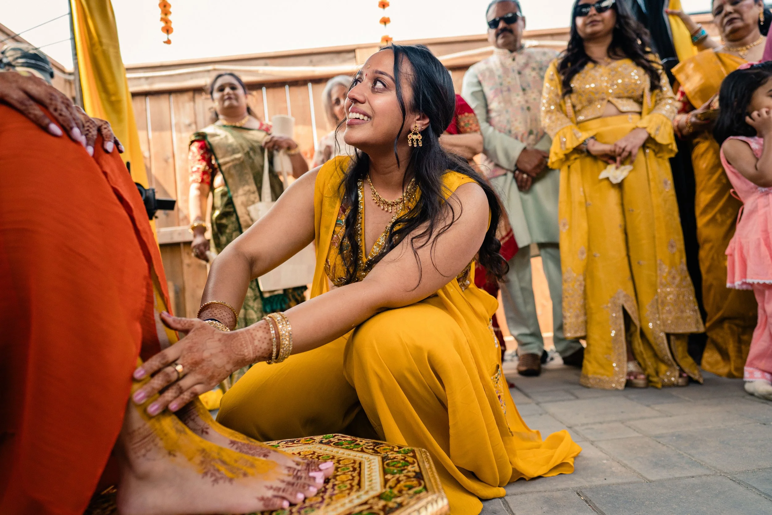 Gujarati-Wedding-Winnipeg-RBC-Convention-Centre-17.jpg
