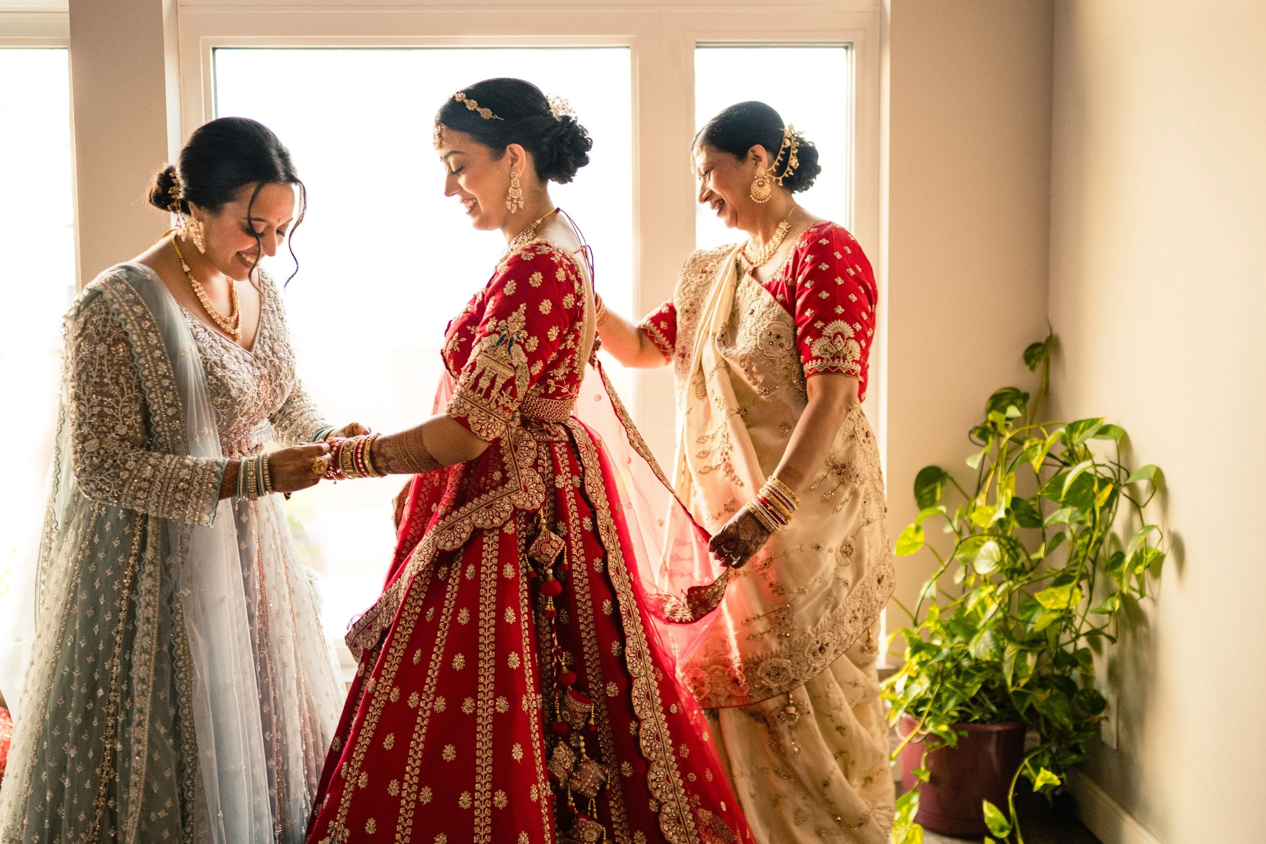 Gujarati-Wedding-Winnipeg-RBC-Convention-Centre-32.jpg