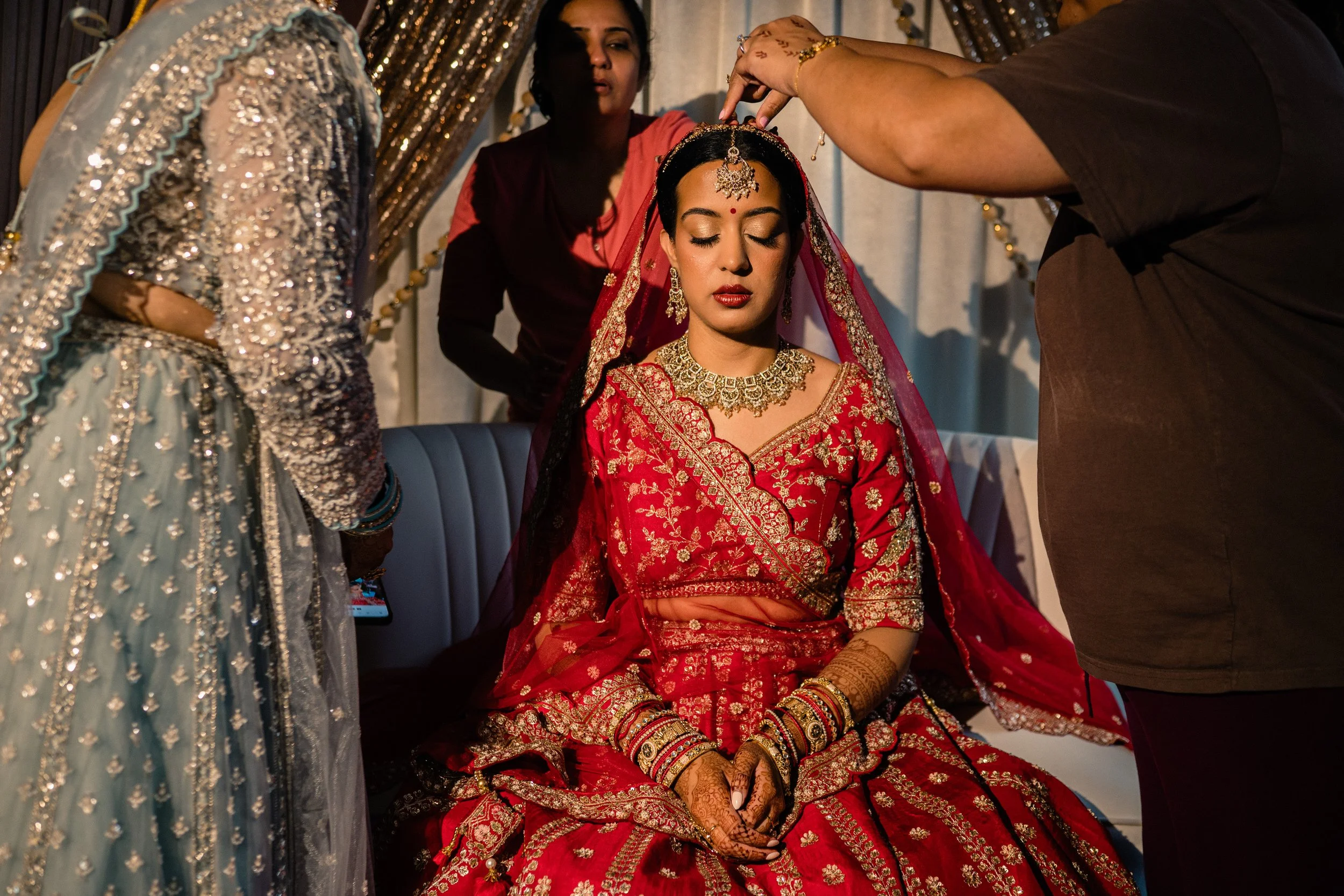 Gujarati-Wedding-Winnipeg-RBC-Convention-Centre-33.jpg
