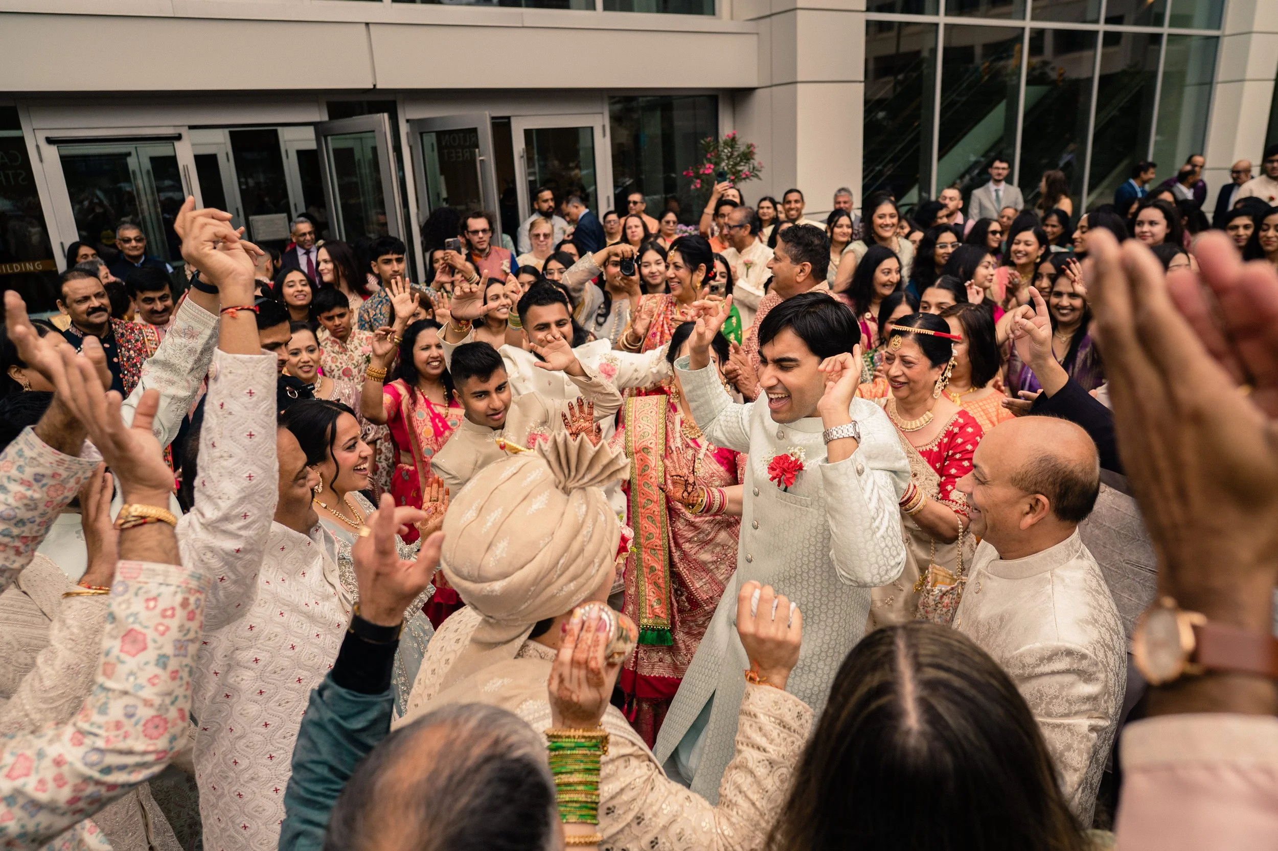 Gujarati-Wedding-Winnipeg-RBC-Convention-Centre-38.jpg