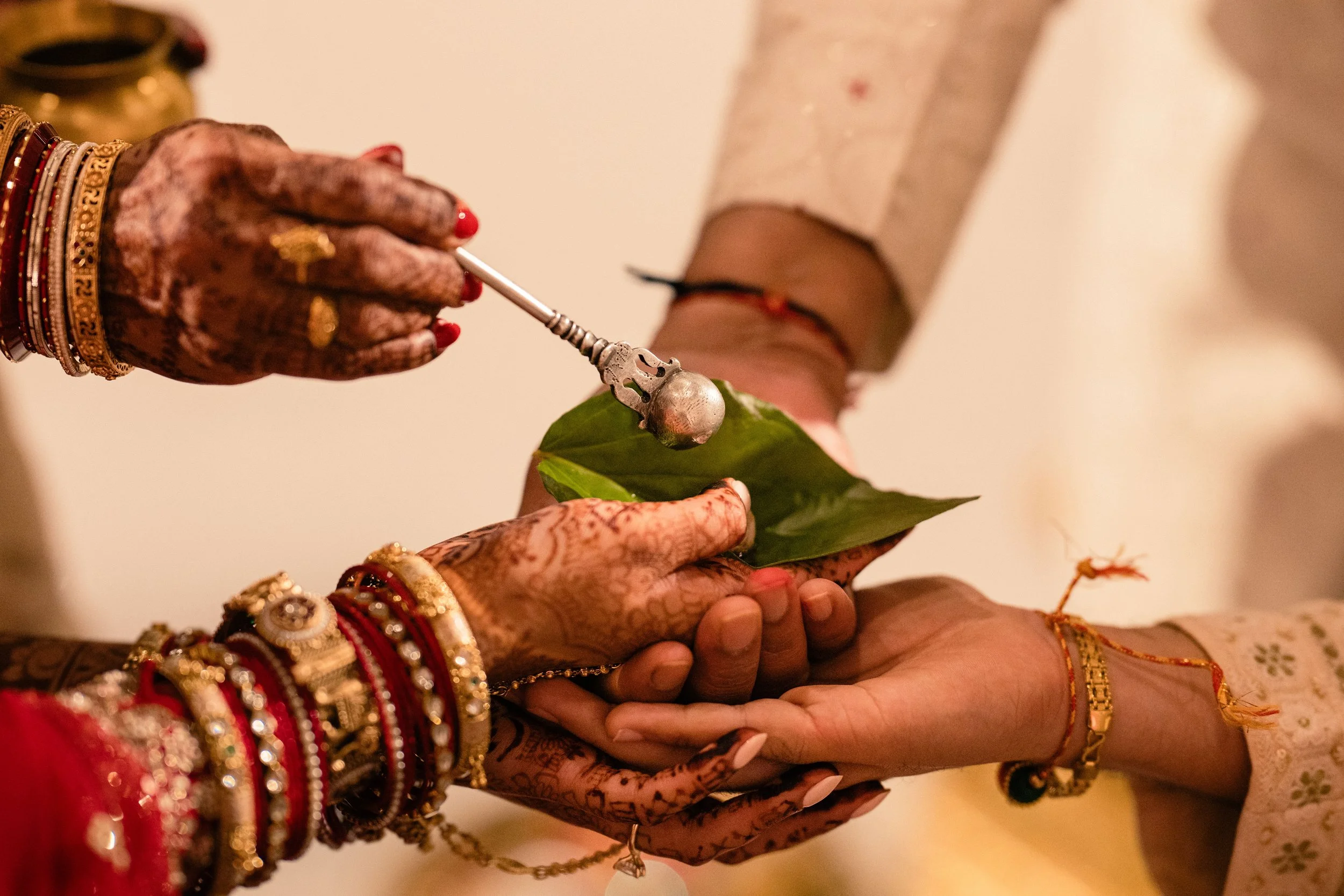 Gujarati-Wedding-Winnipeg-RBC-Convention-Centre-54.jpg