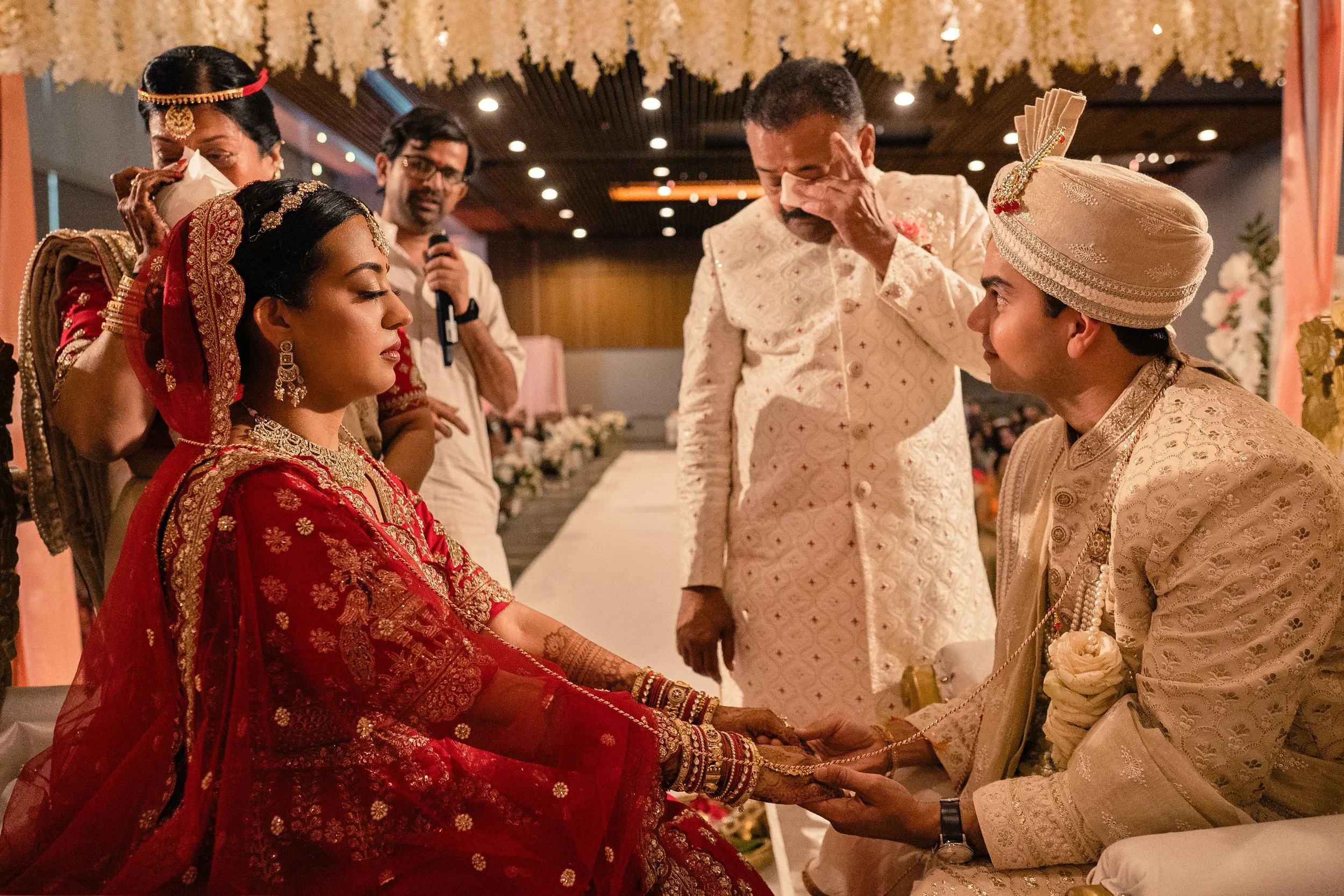 Gujarati-Wedding-Winnipeg-RBC-Convention-Centre-56.jpg